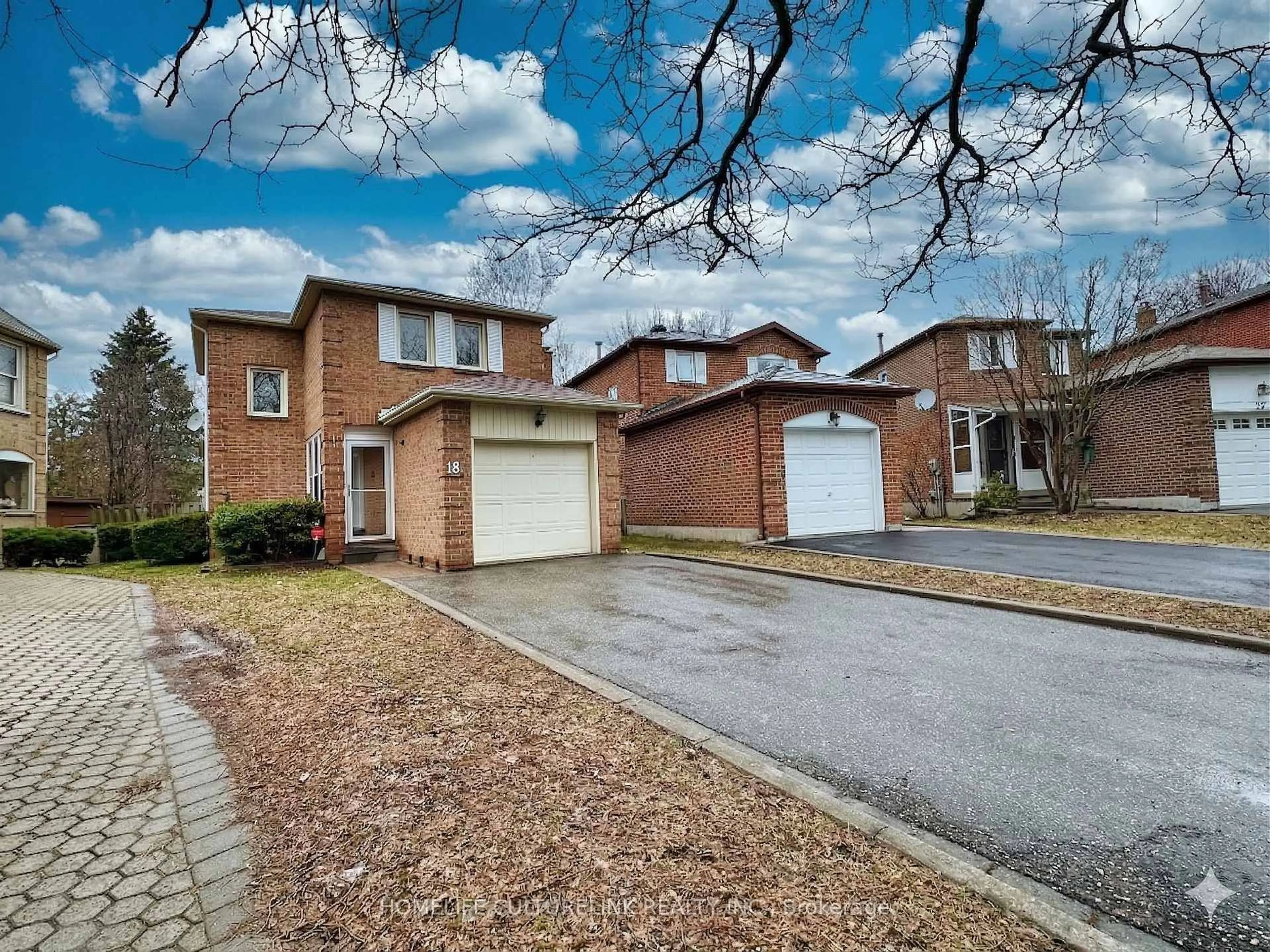 Home with brick exterior material, street for 18 Eugenia Crt, Markham Ontario L3R 4Y6