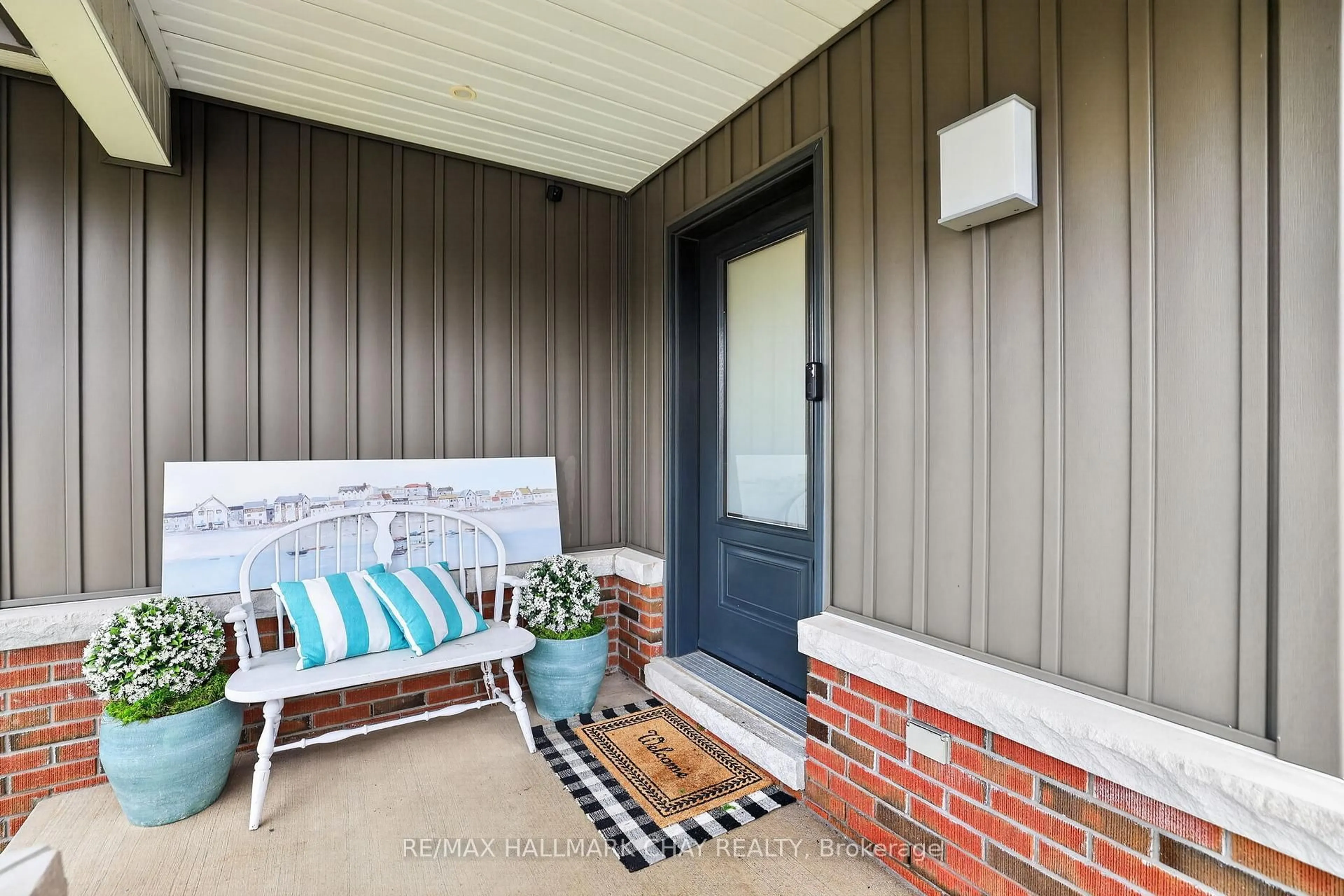 Unknown for 1587 Mount Albert Rd, East Gwillimbury Ontario L0G 1V0