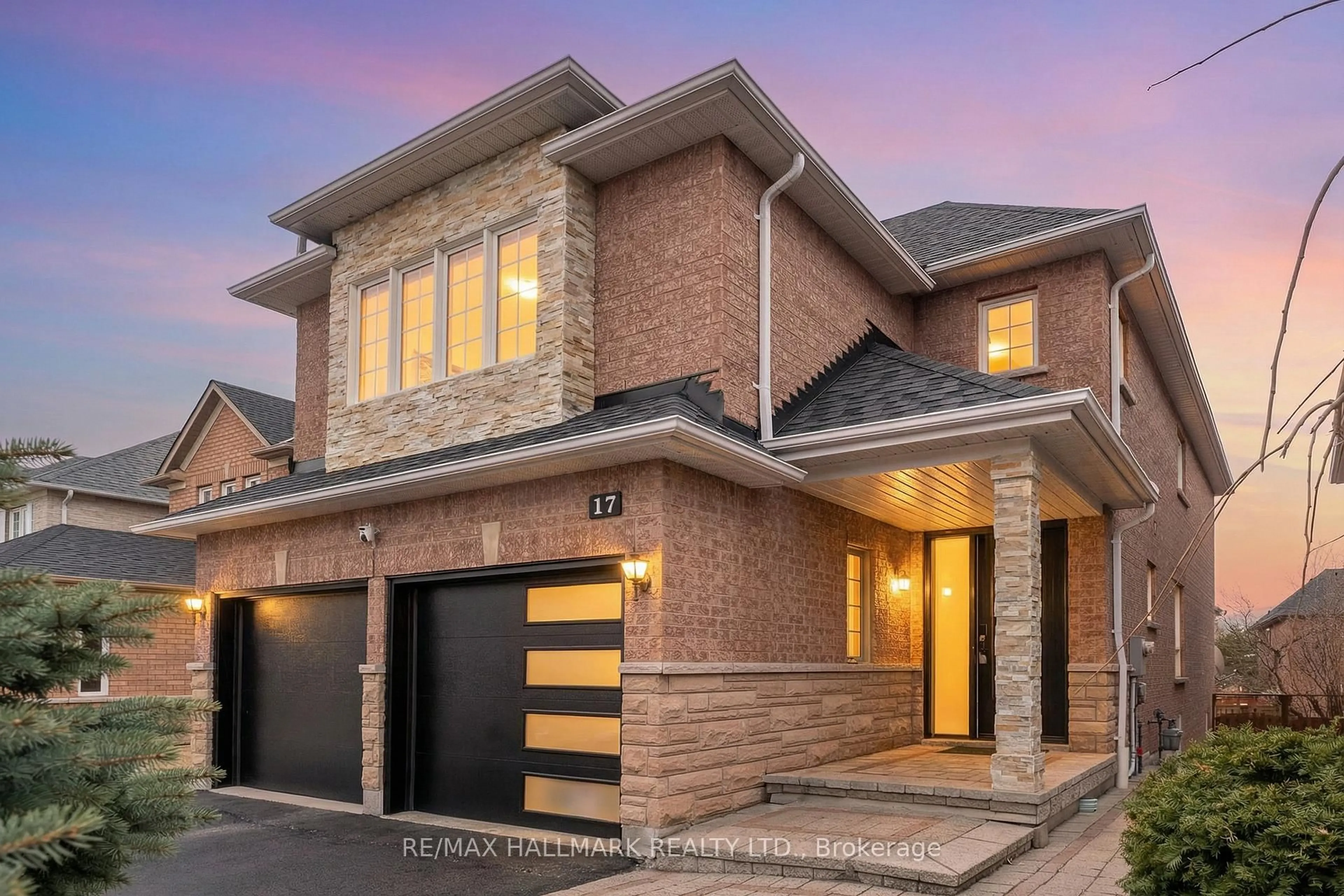 Home with brick exterior material, street for 17 Durango Dr, Richmond Hill Ontario L4S 2W5