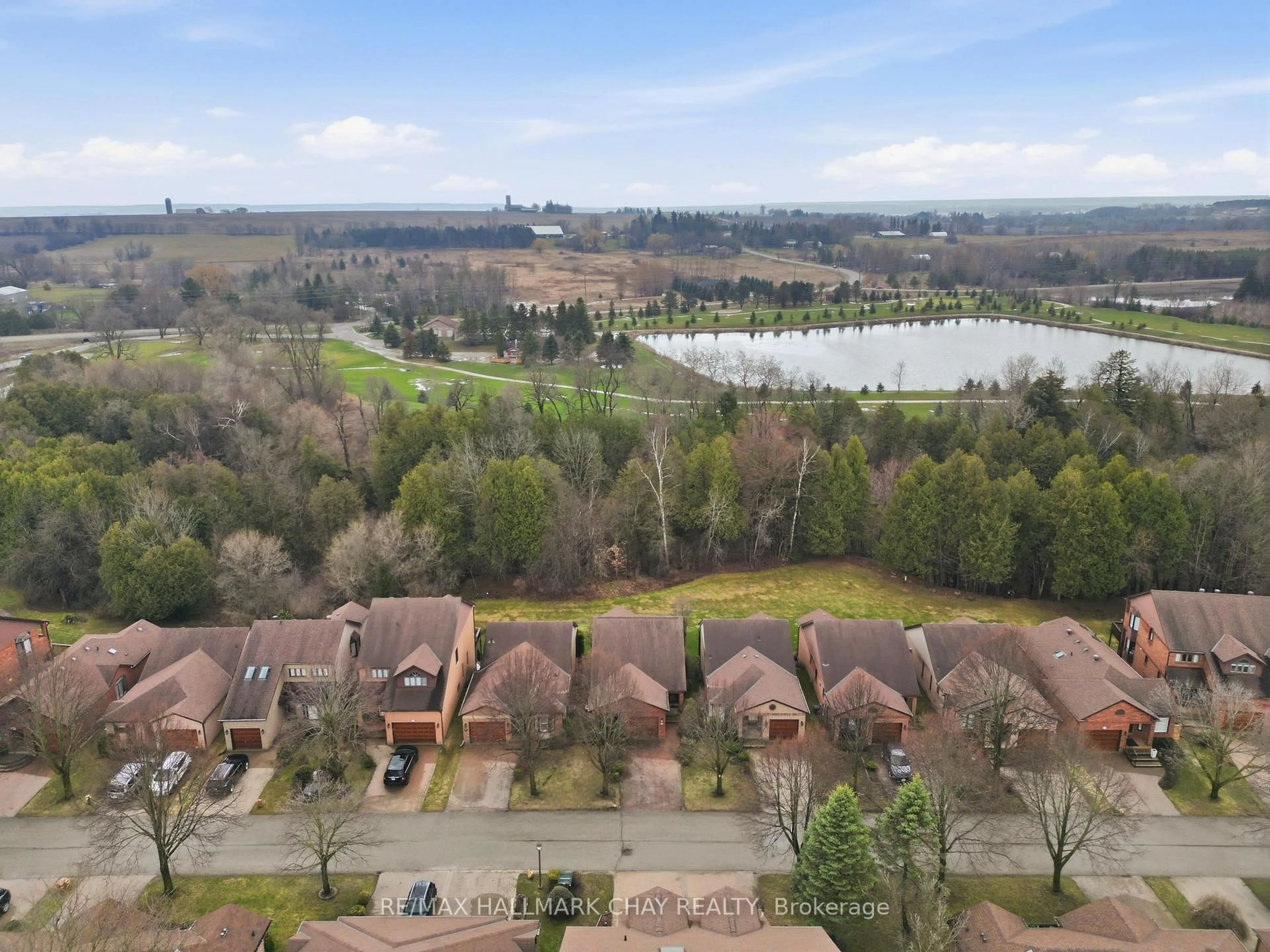 A pic from outside/outdoor area/front of a property/back of a property/a pic from drone, water/lake/river/ocean view for 200 Riverview Rd, New Tecumseth Ontario L9R 1Y2