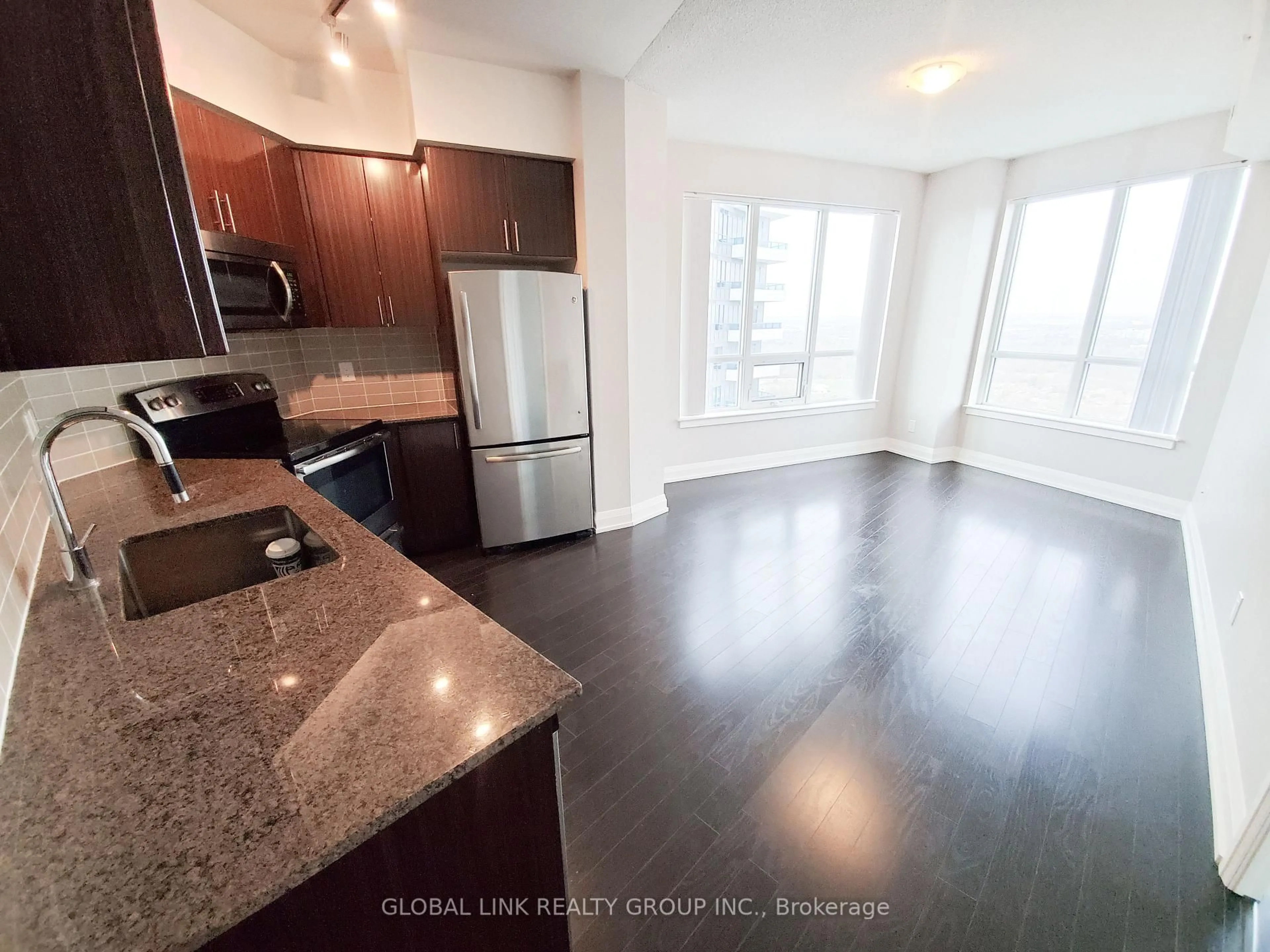 Open concept kitchen, unknown for 7161 Yonge St #2632, Markham Ontario L3T 0C8