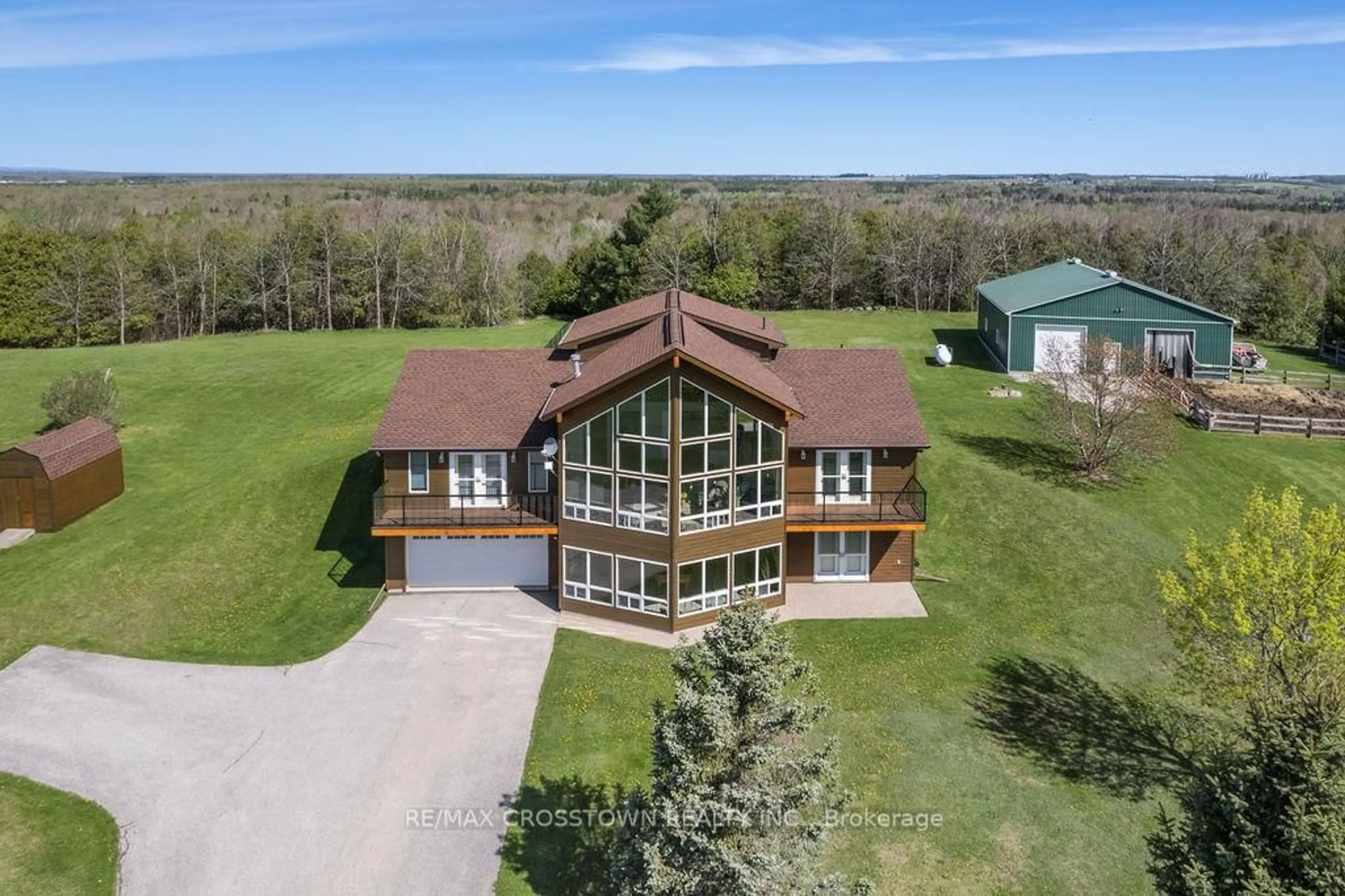 A pic from outside/outdoor area/front of a property/back of a property/a pic from drone, unknown for 5556 10th Sideroad Rd, Essa Ontario L0L 1N0