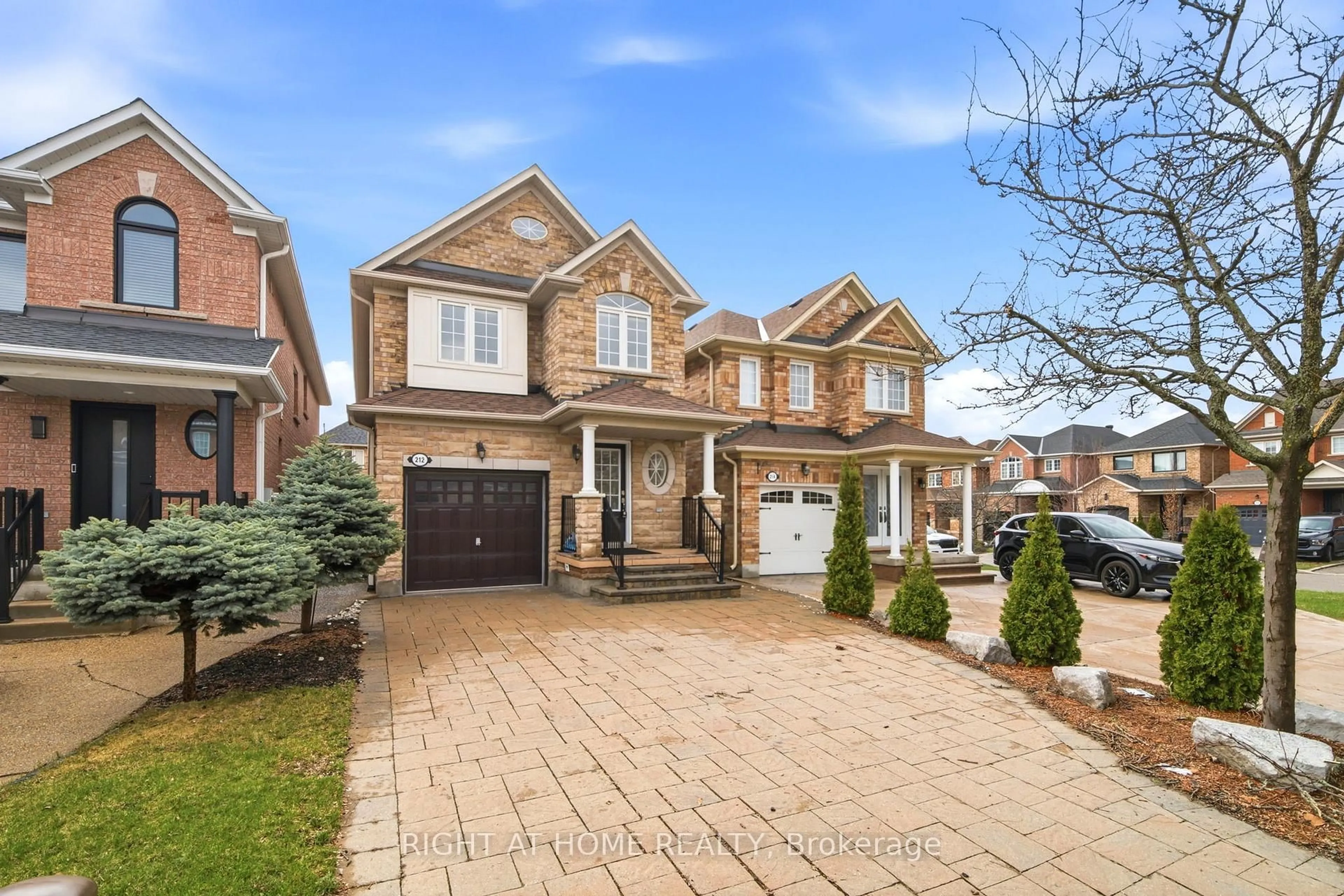 Home with brick exterior material, street for 212 Venice Gate Dr, Vaughan Ontario L4H 0G1