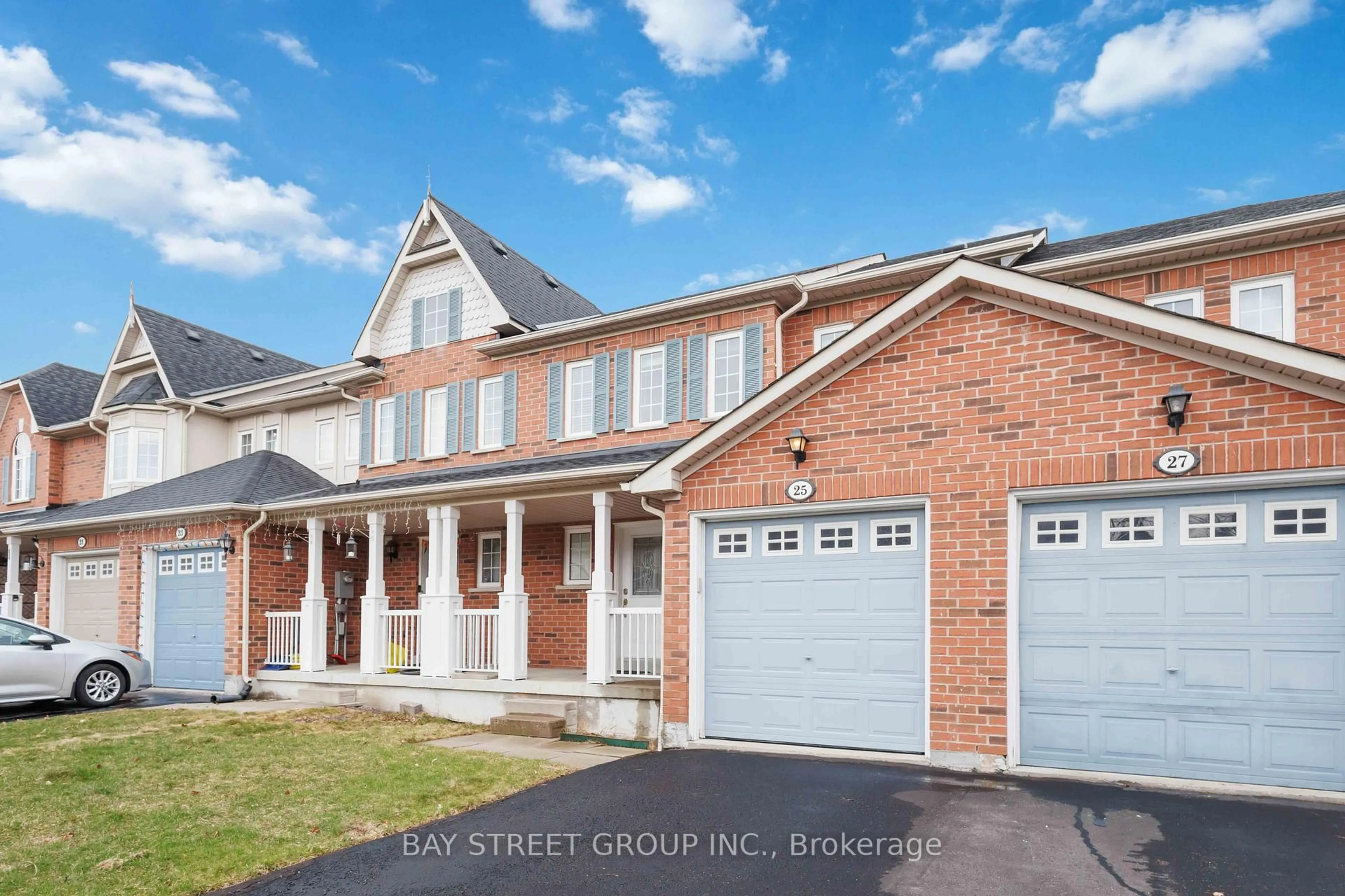 Home with brick exterior material, street for 25 Maple Ridge Cres, Markham Ontario L6E 1V3