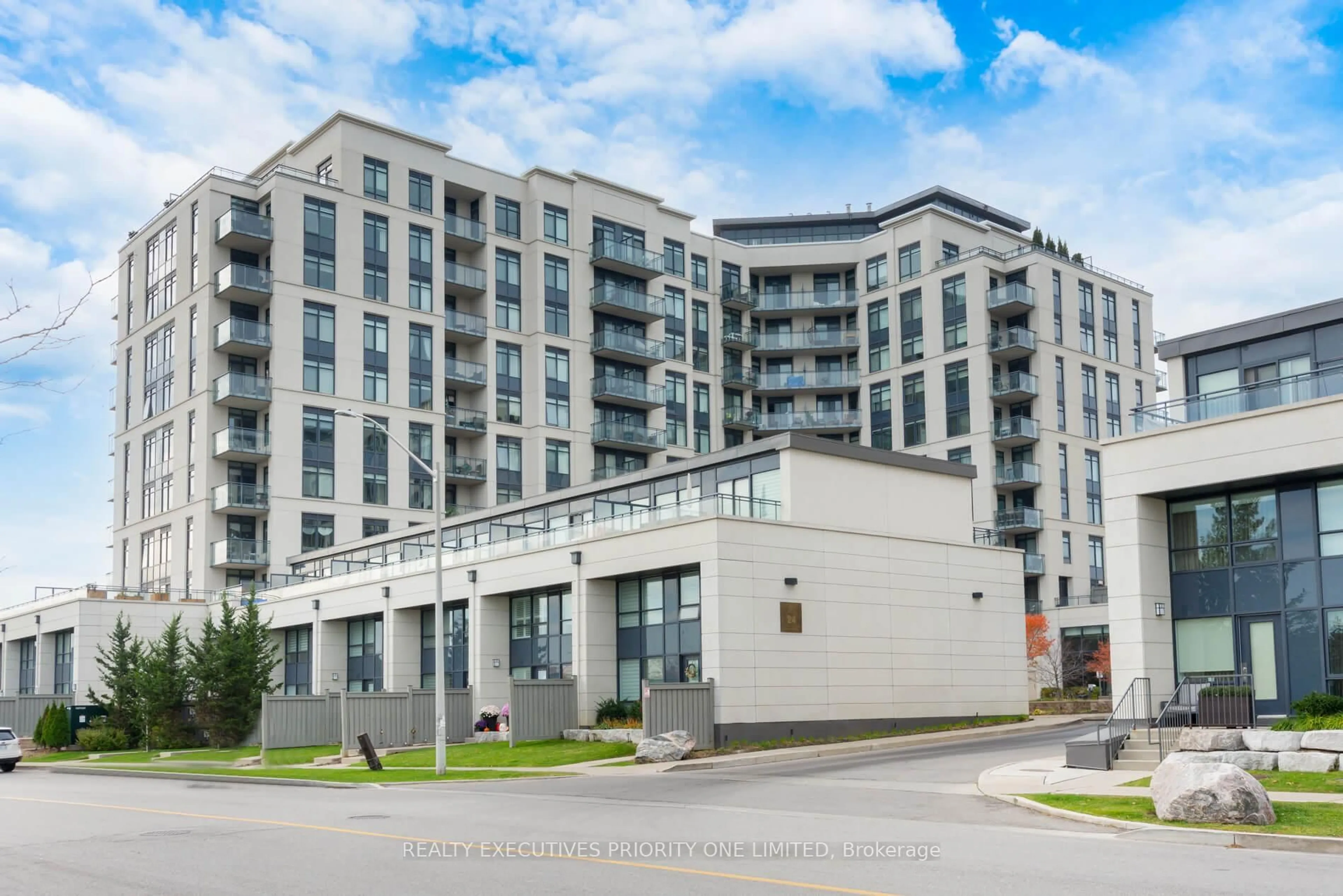 Unknown for 24 Woodstream Blvd #511, Vaughan Ontario L4L 8C4
