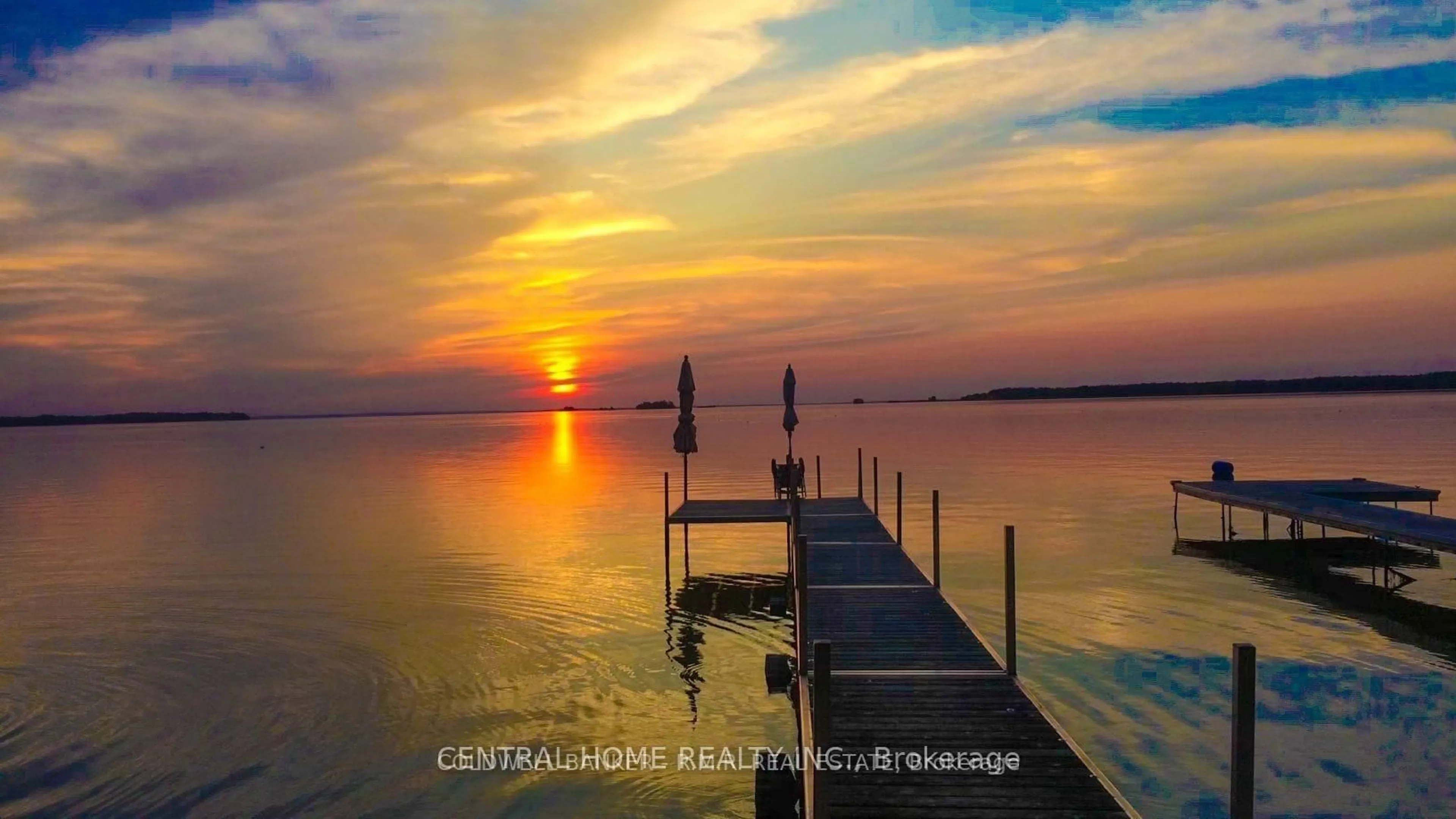 Blurry image for 27 Blue Heron Dr, Georgina Ontario L0E 1N0