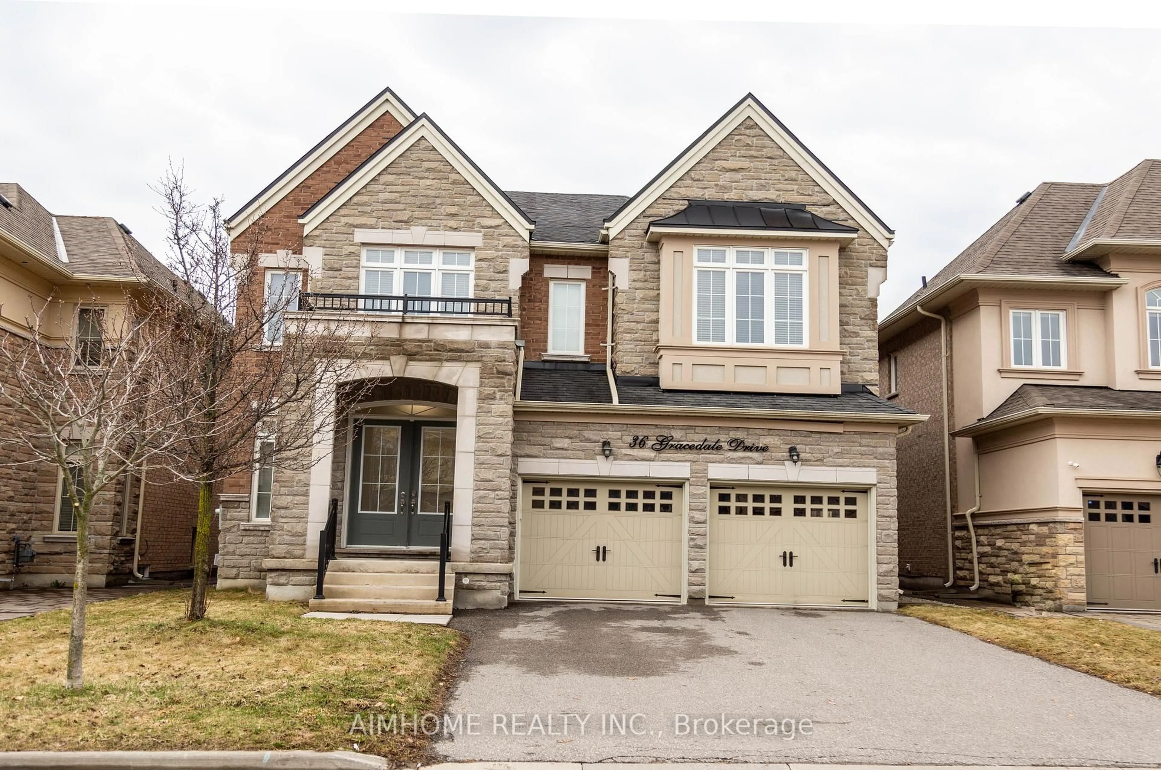 Home with brick exterior material, street for 36 Gracedale Dr, Richmond Hill Ontario L4C 0Y3