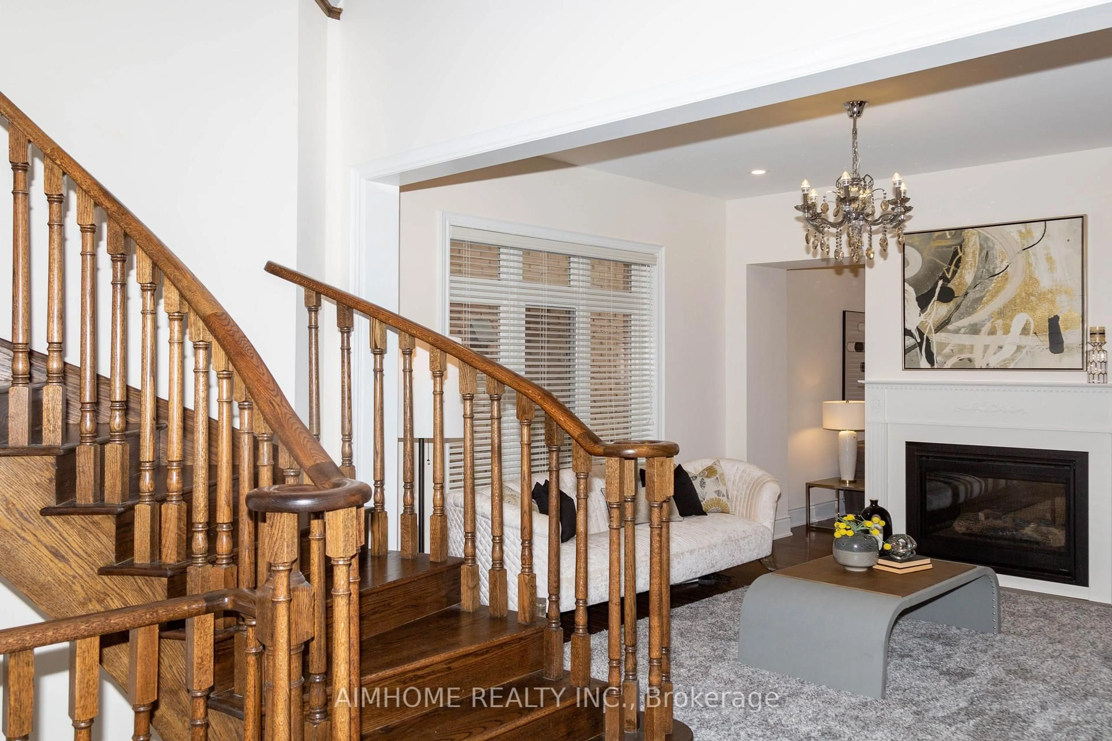 Unknown for 36 Gracedale Dr, Richmond Hill Ontario L4C 0Y3