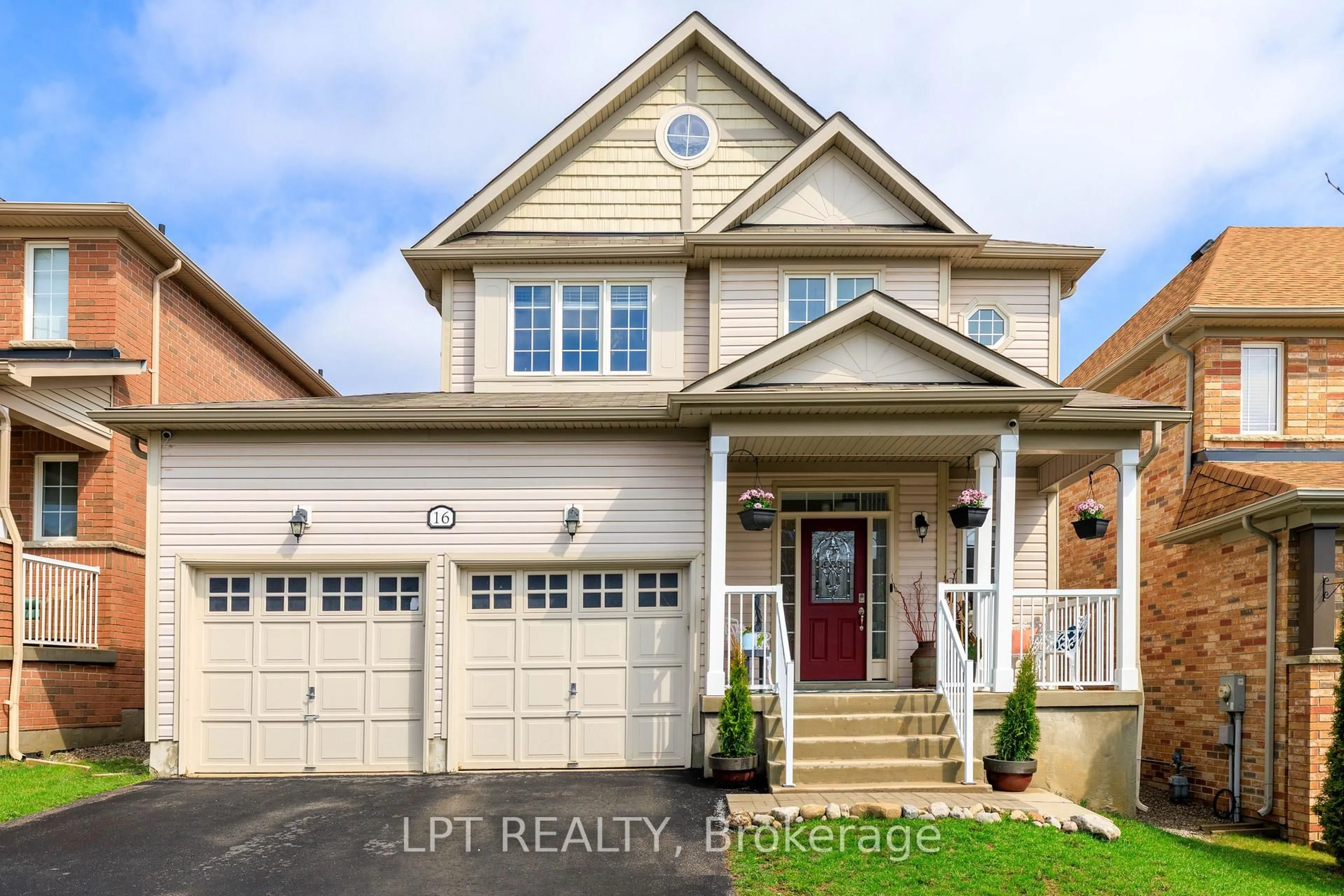 Home with vinyl exterior material, street for 16 Bardawill Ave, Georgina Ontario L4P 0E7