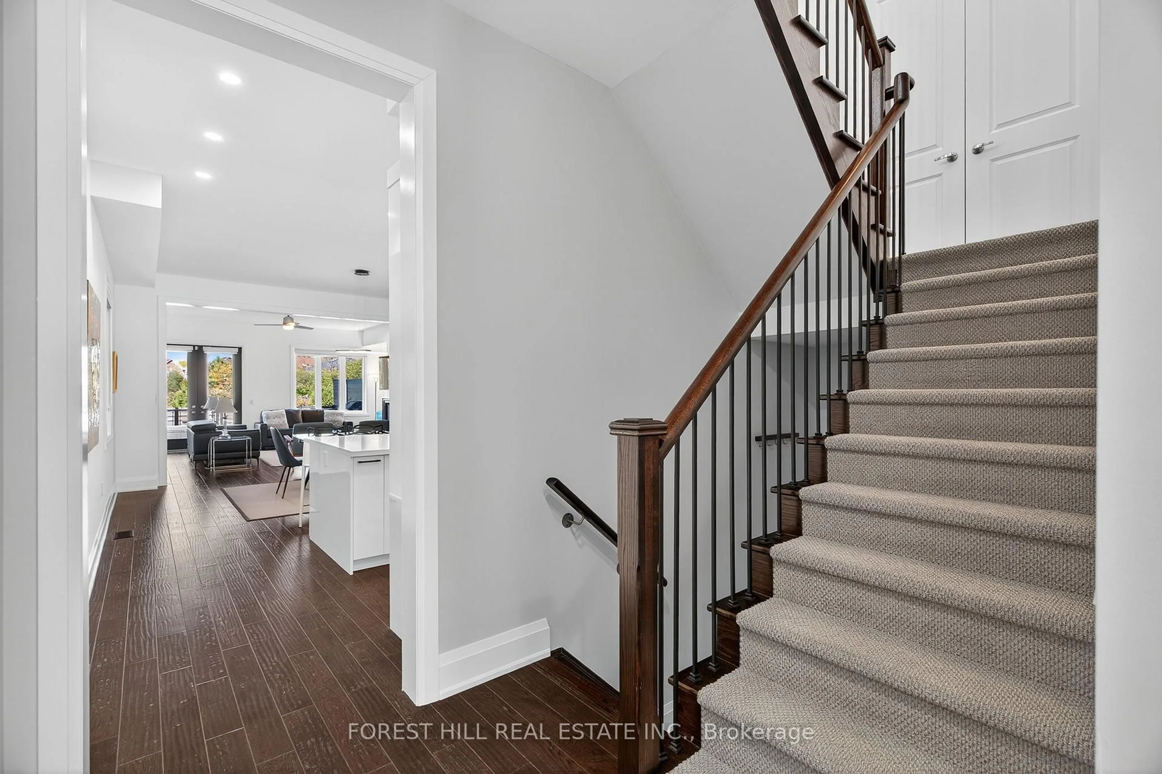 Unknown for 107 Hesperus Rd, Vaughan Ontario L4J 0G9