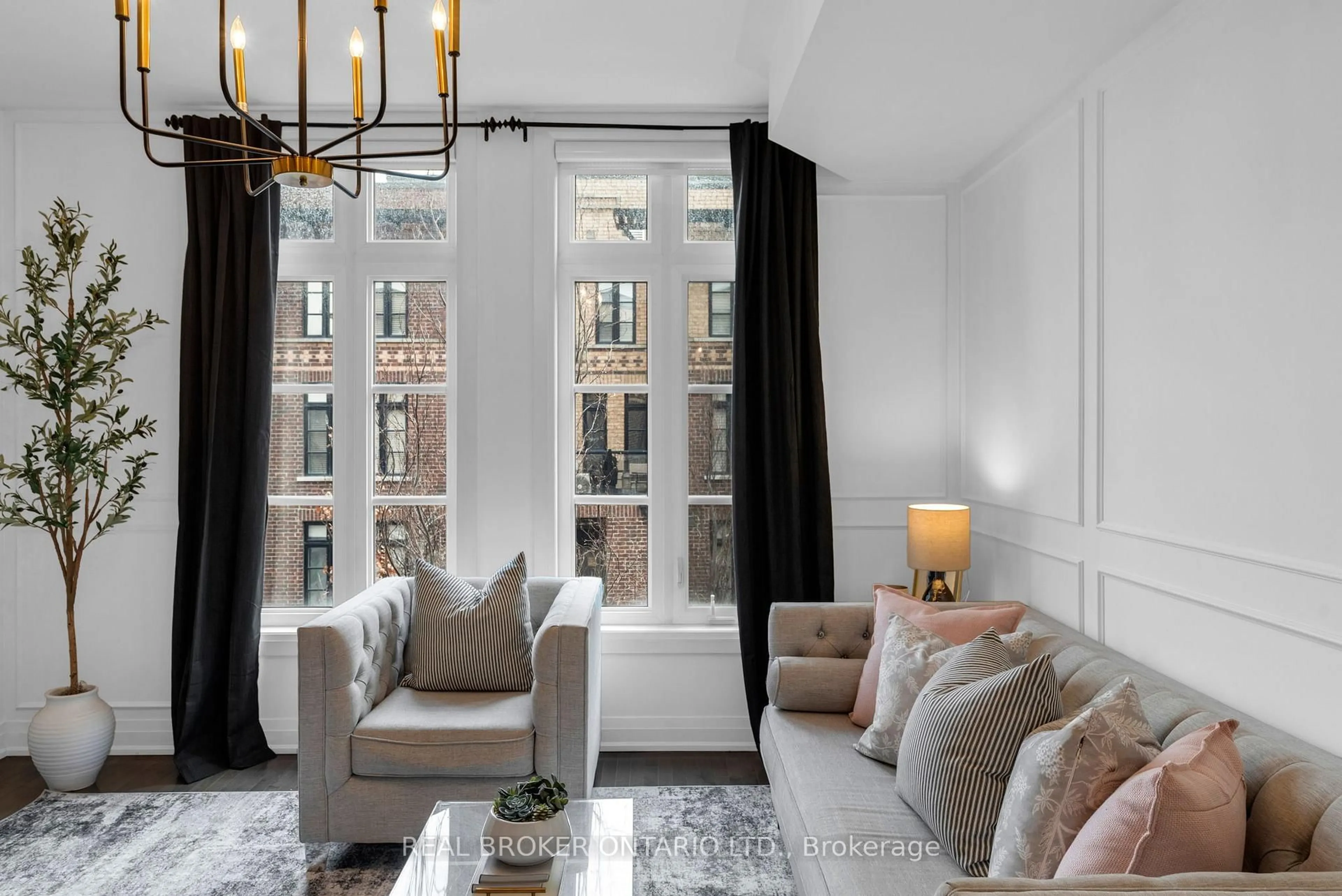 Living room with furniture, unknown for 8167 Kipling Ave #43, Vaughan Ontario L4L 0G4