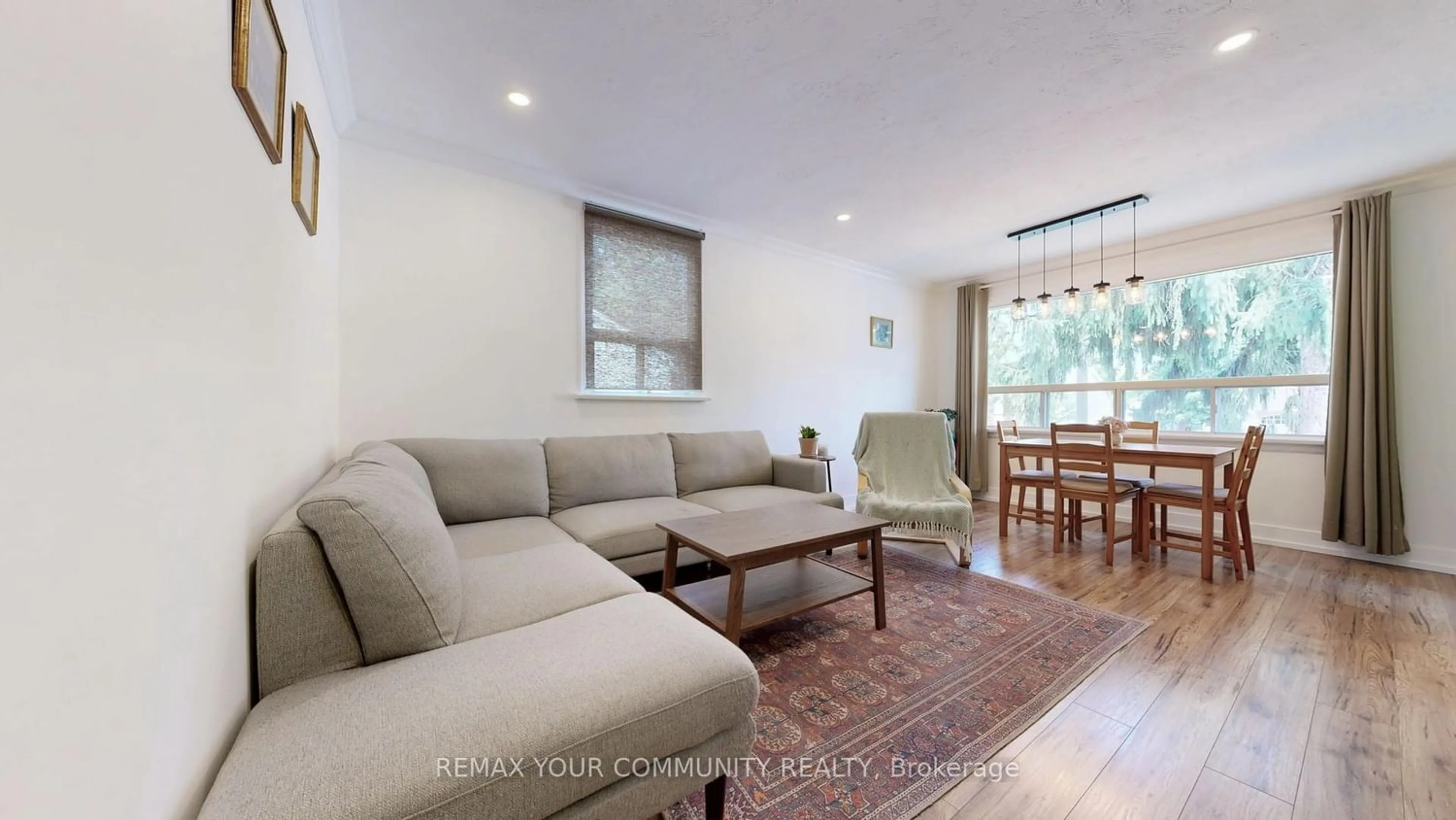 Unknown for 44 Reaman St, Richmond Hill Ontario L4C 4P1