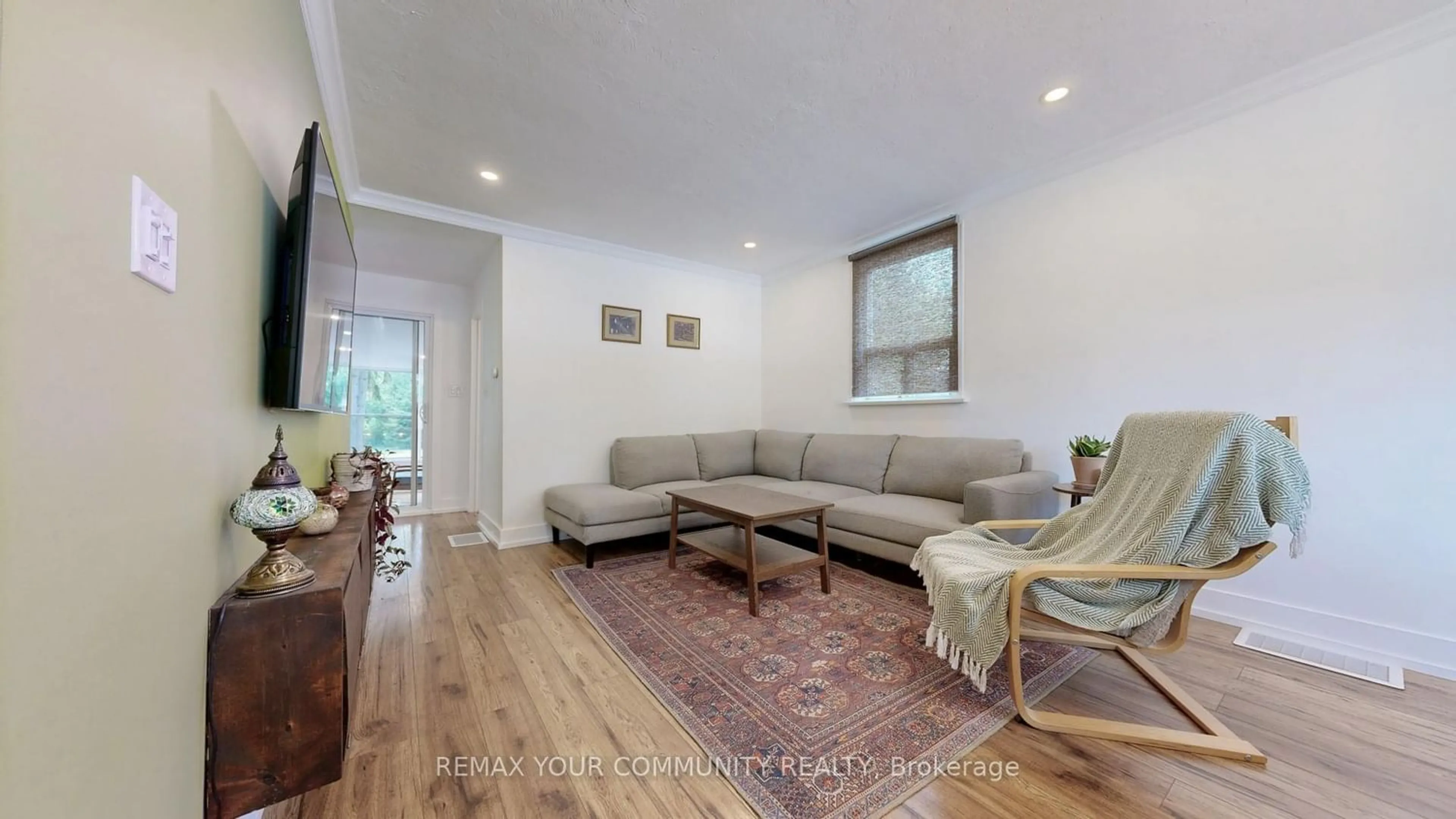 Unknown for 44 Reaman St, Richmond Hill Ontario L4C 4P1