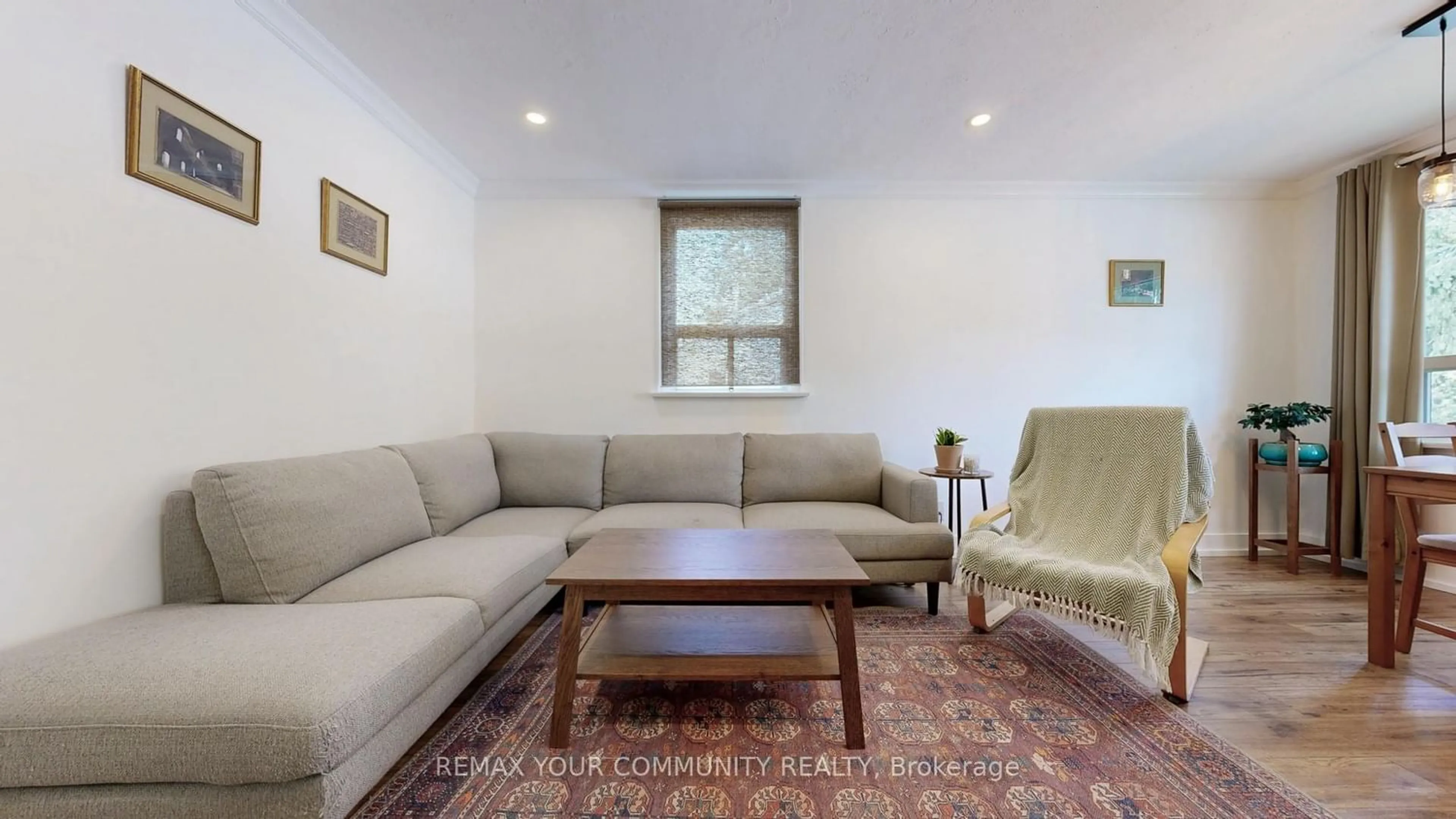 Unknown for 44 Reaman St, Richmond Hill Ontario L4C 4P1