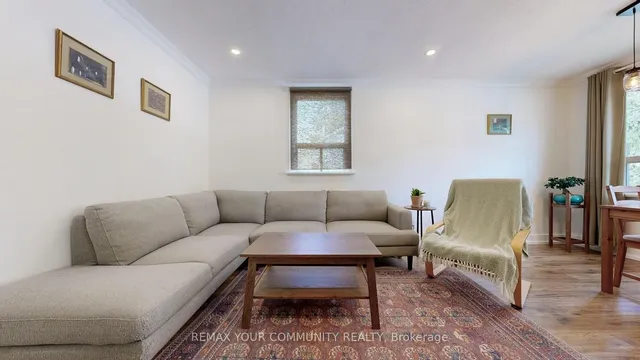 44 Reaman St, Richmond Hill 4
