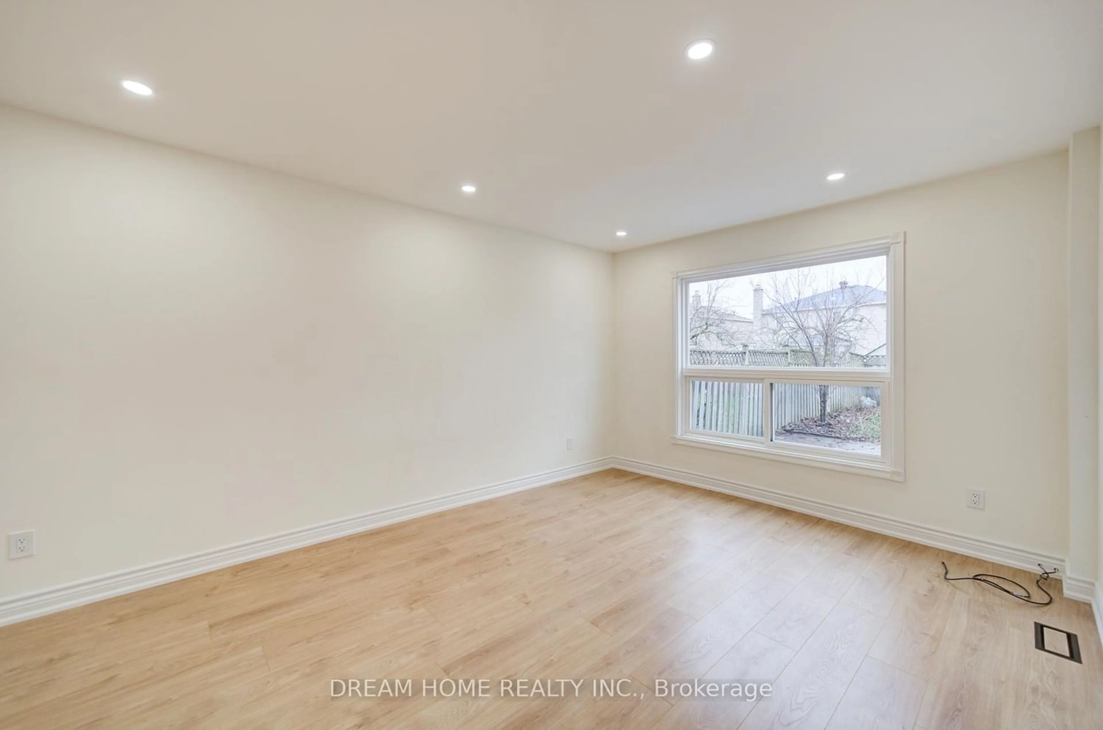 Unknown for 10 Karen Miles Cres, Markham Ontario L3S 2C9