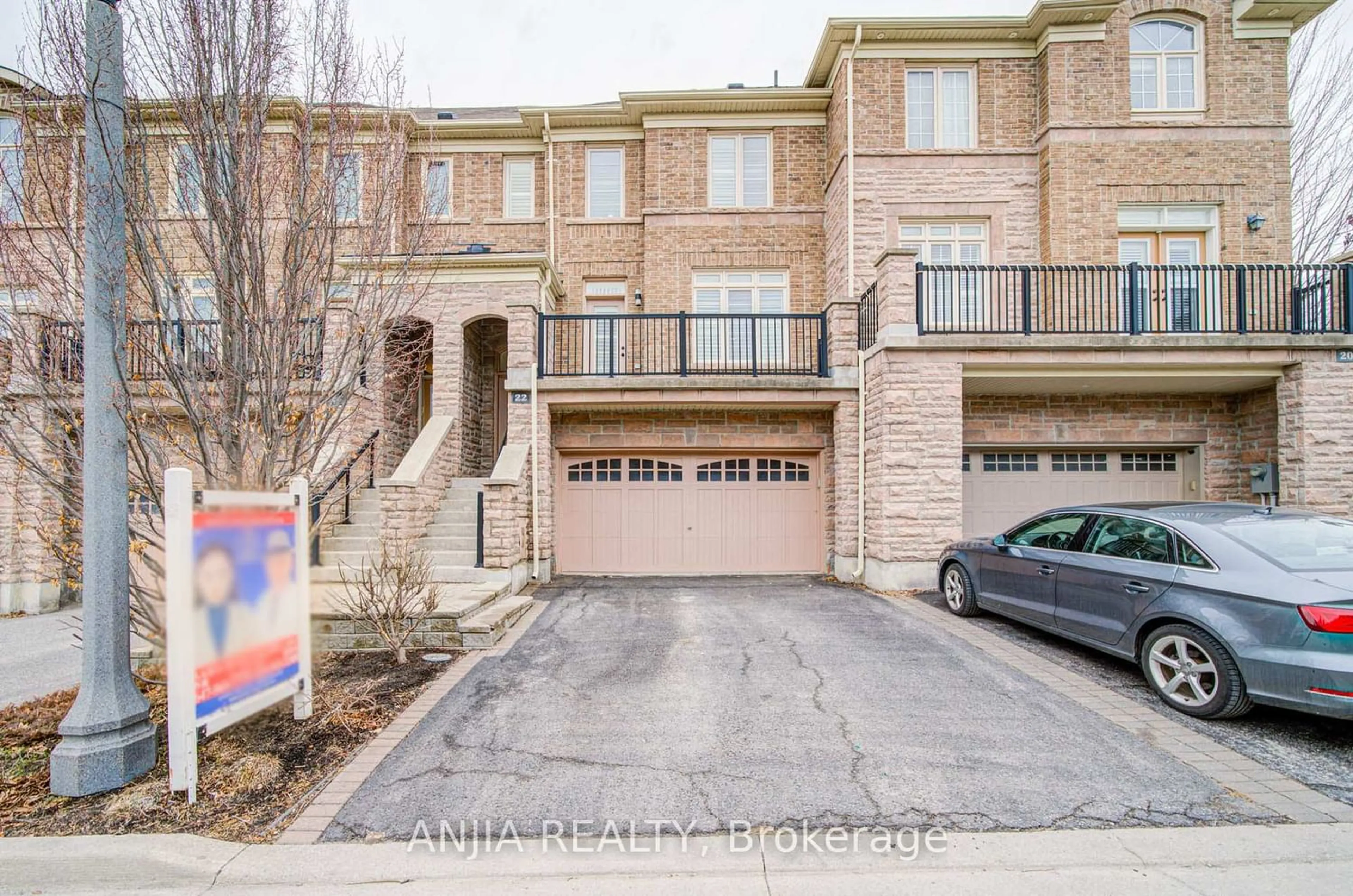 Unknown for 22 Kylemore Way, Markham Ontario L6C 0J9