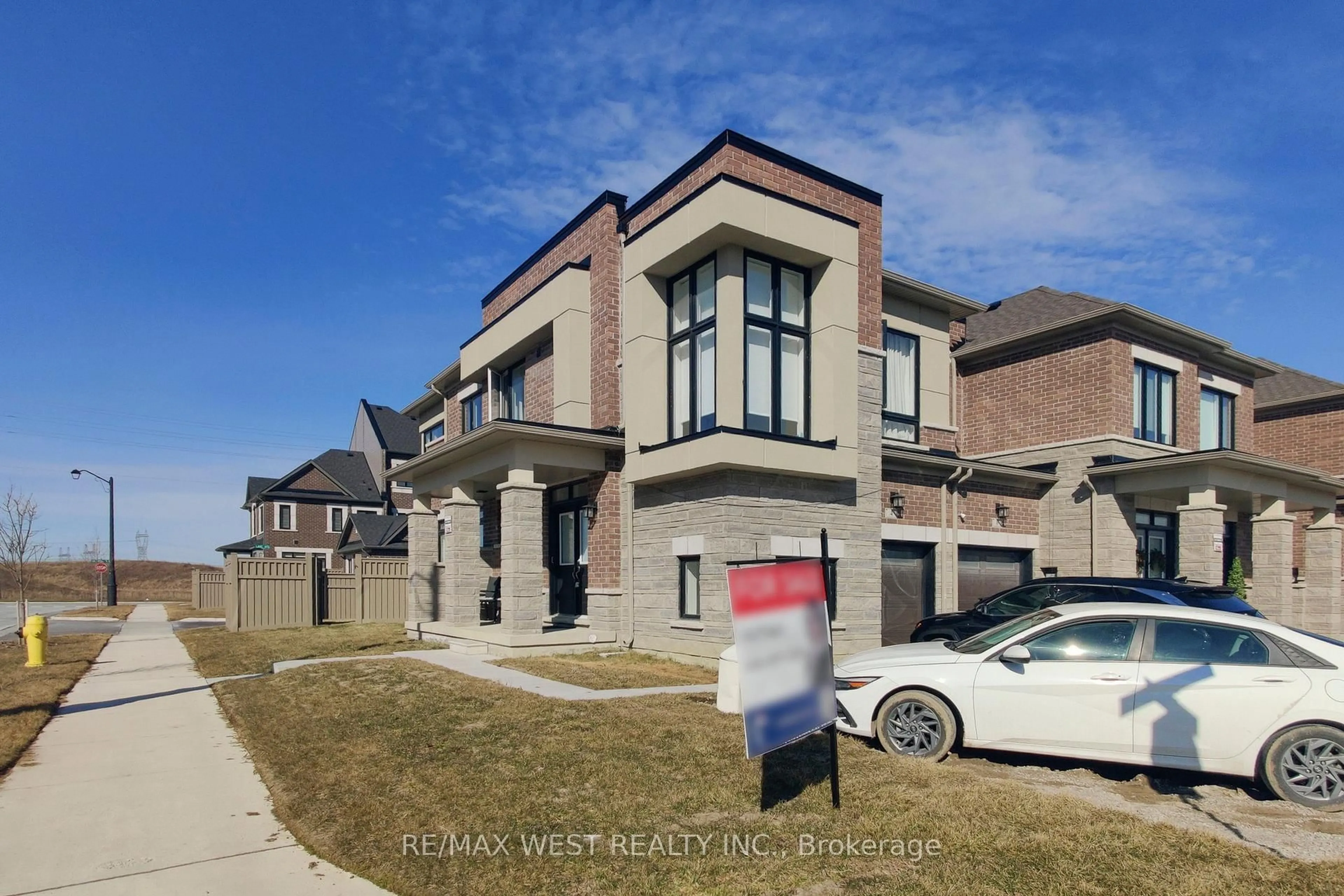 Home with brick exterior material, street for 4 Haldimand St, Vaughan Ontario L4H 5J5