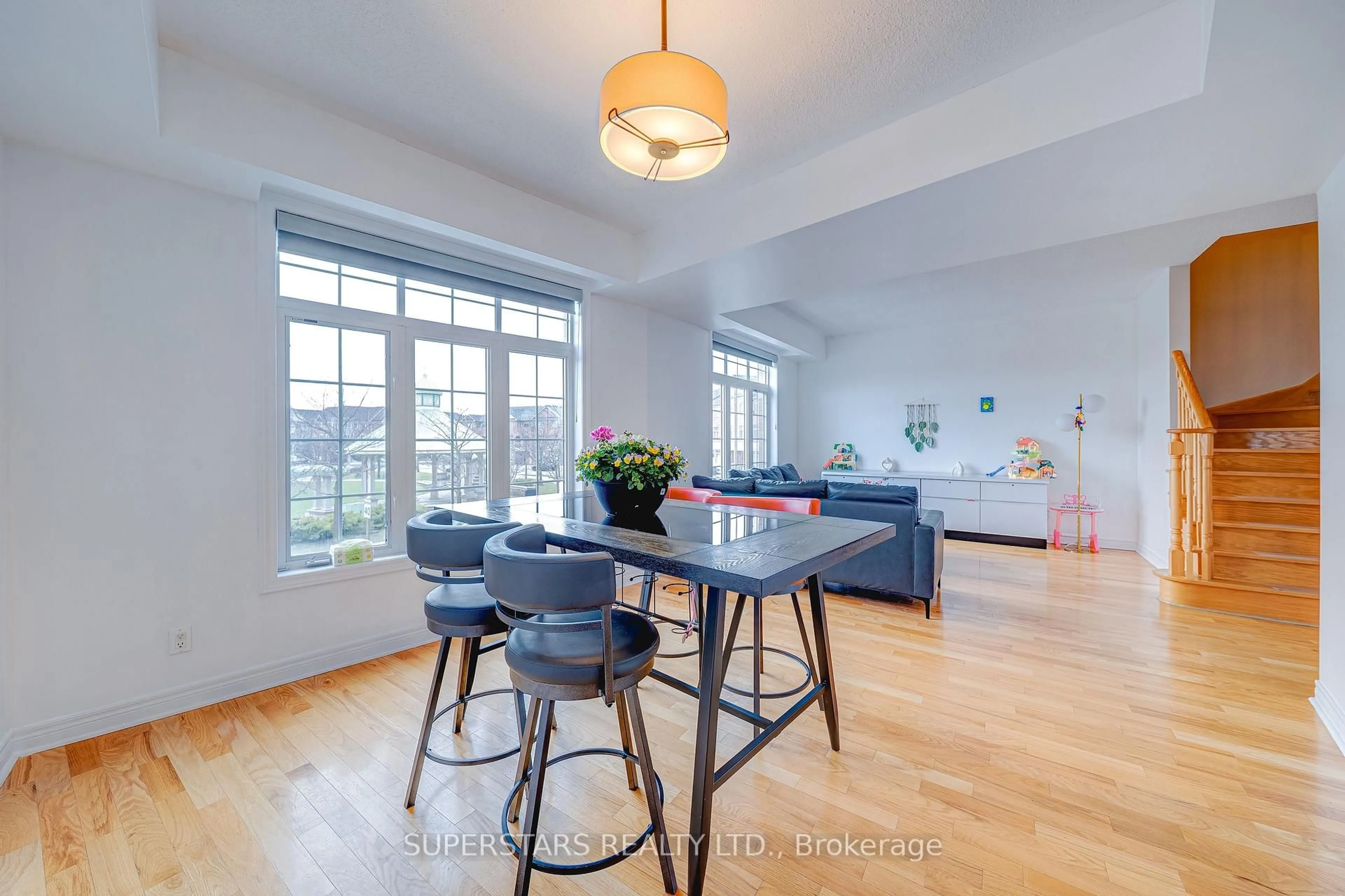 Dining room, wood/laminate floor for 30 Greensborough Village Circ #22, Markham Ontario L6E 1Z1