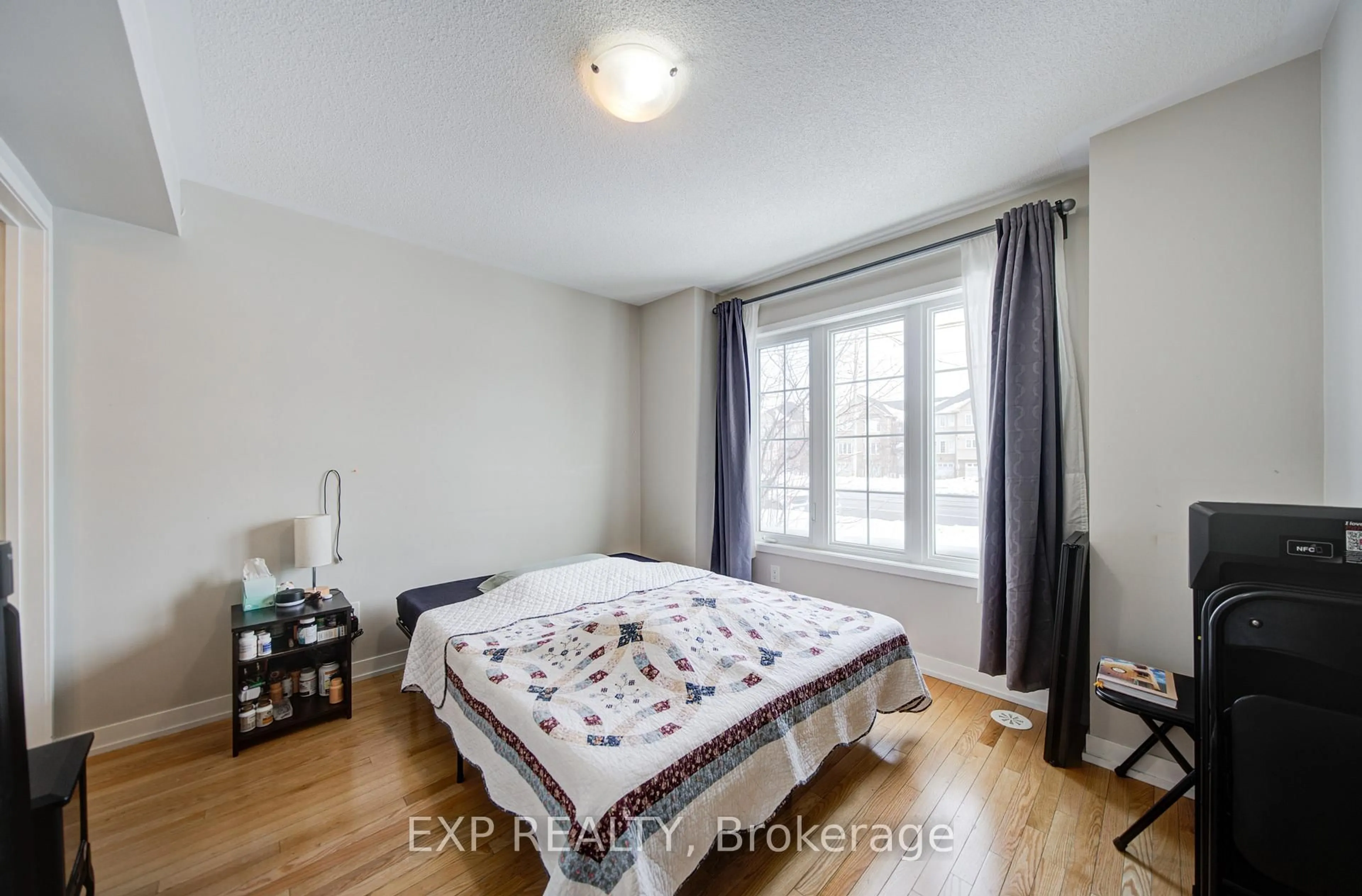 A pic of a room for 10616 Bathurst St, Vaughan Ontario L6A 4Y4
