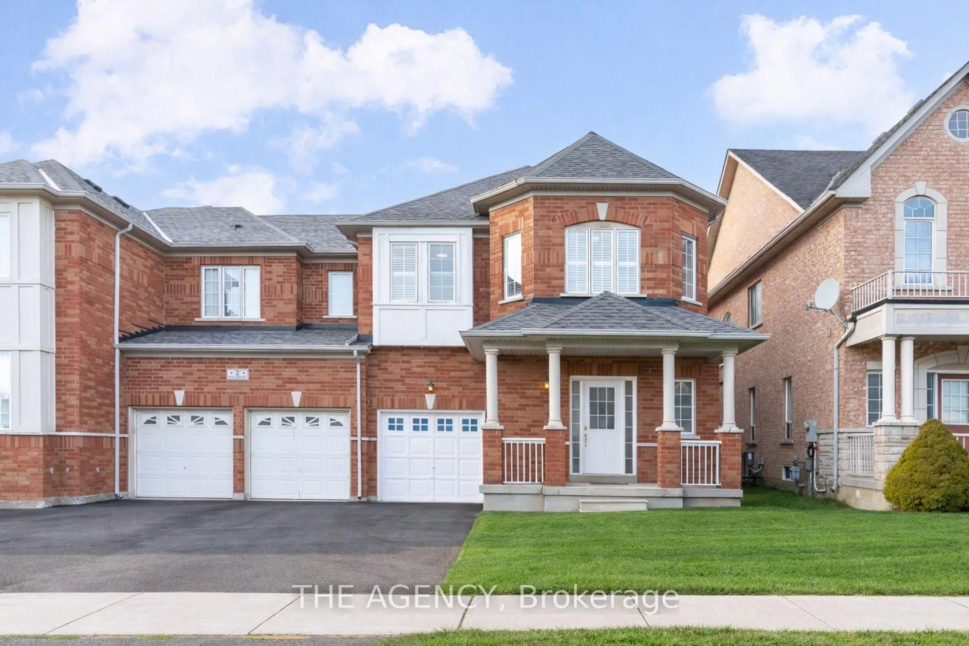 Home with brick exterior material, street for 6 Levellands Cres, Richmond Hill Ontario L4B 4T5
