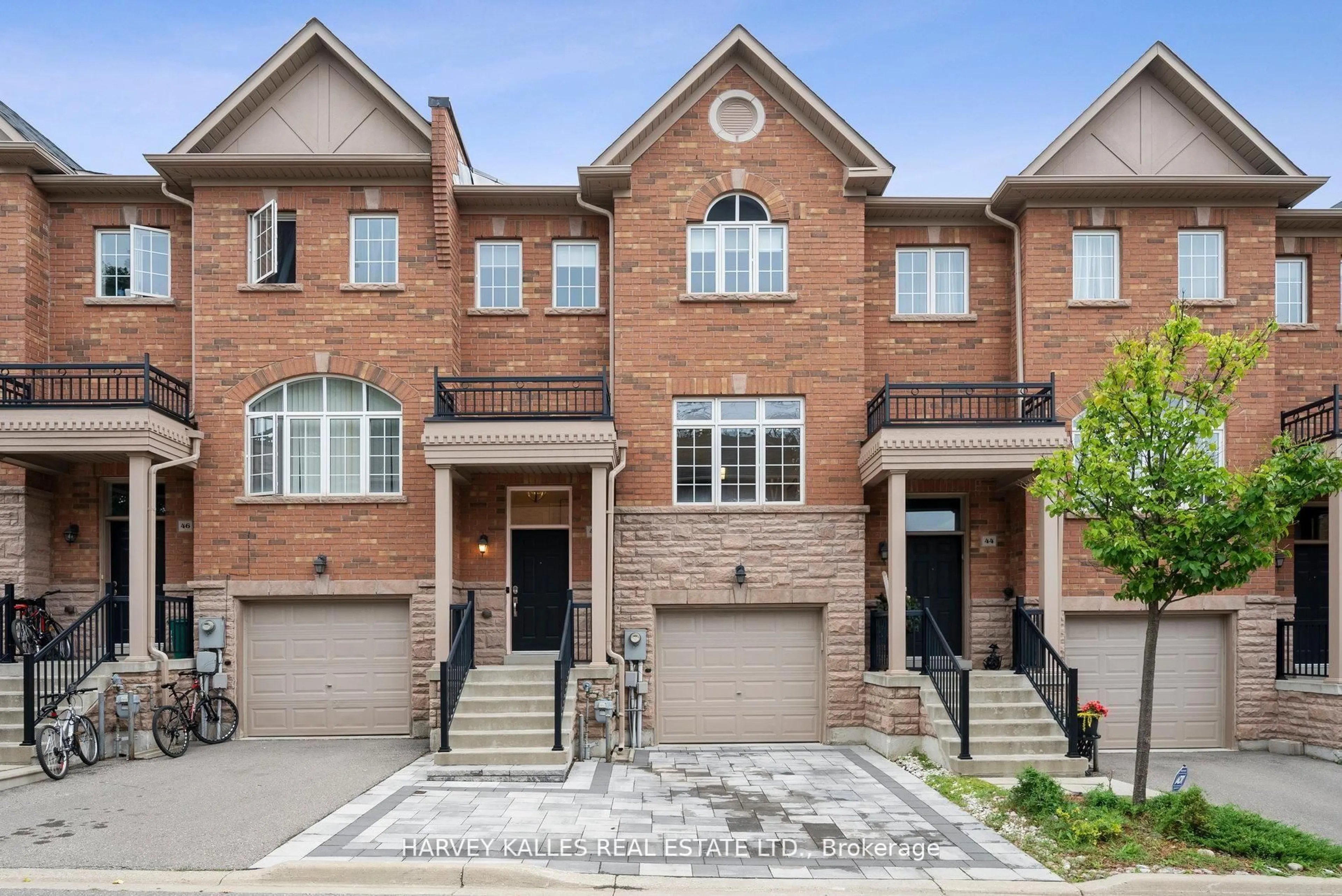 Home with brick exterior material, street for 8777 Dufferin St #45, Vaughan Ontario L4J 8W3