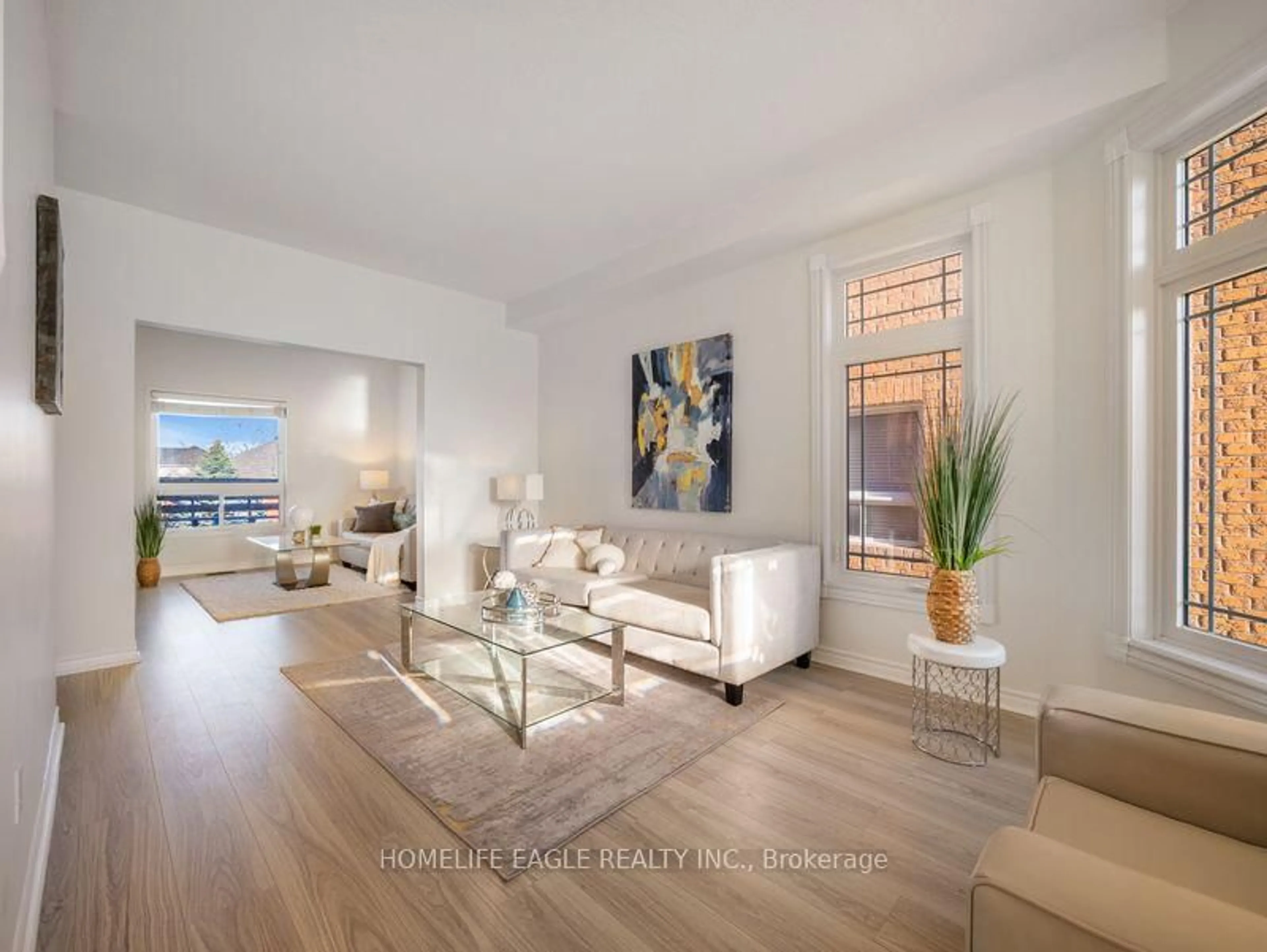 Living room with furniture, unknown for 1923 Romina Crt, Innisfil Ontario L9S 4X9