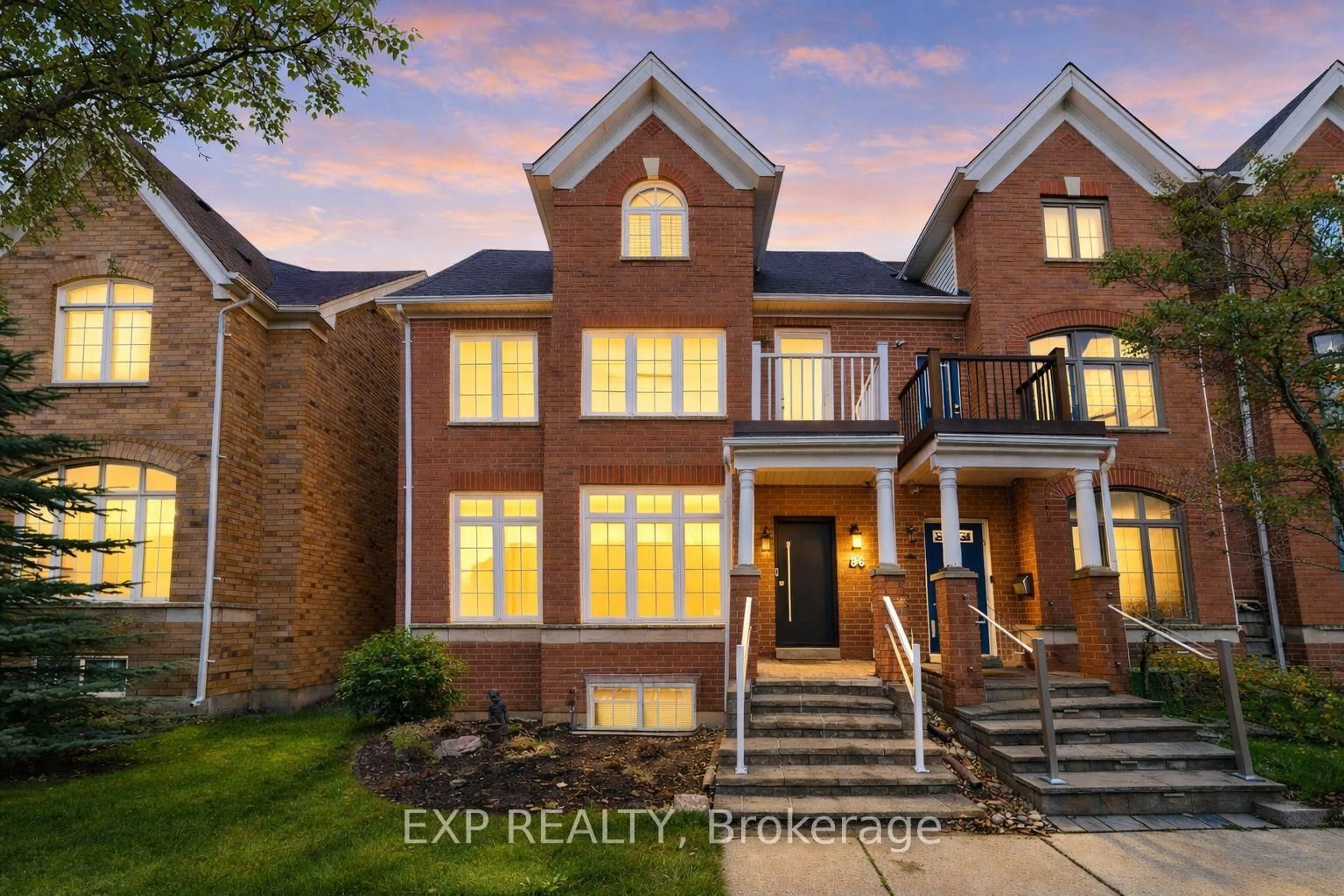 Home with brick exterior material, street for 86 Bassett Ave, Richmond Hill Ontario L4B 4G1