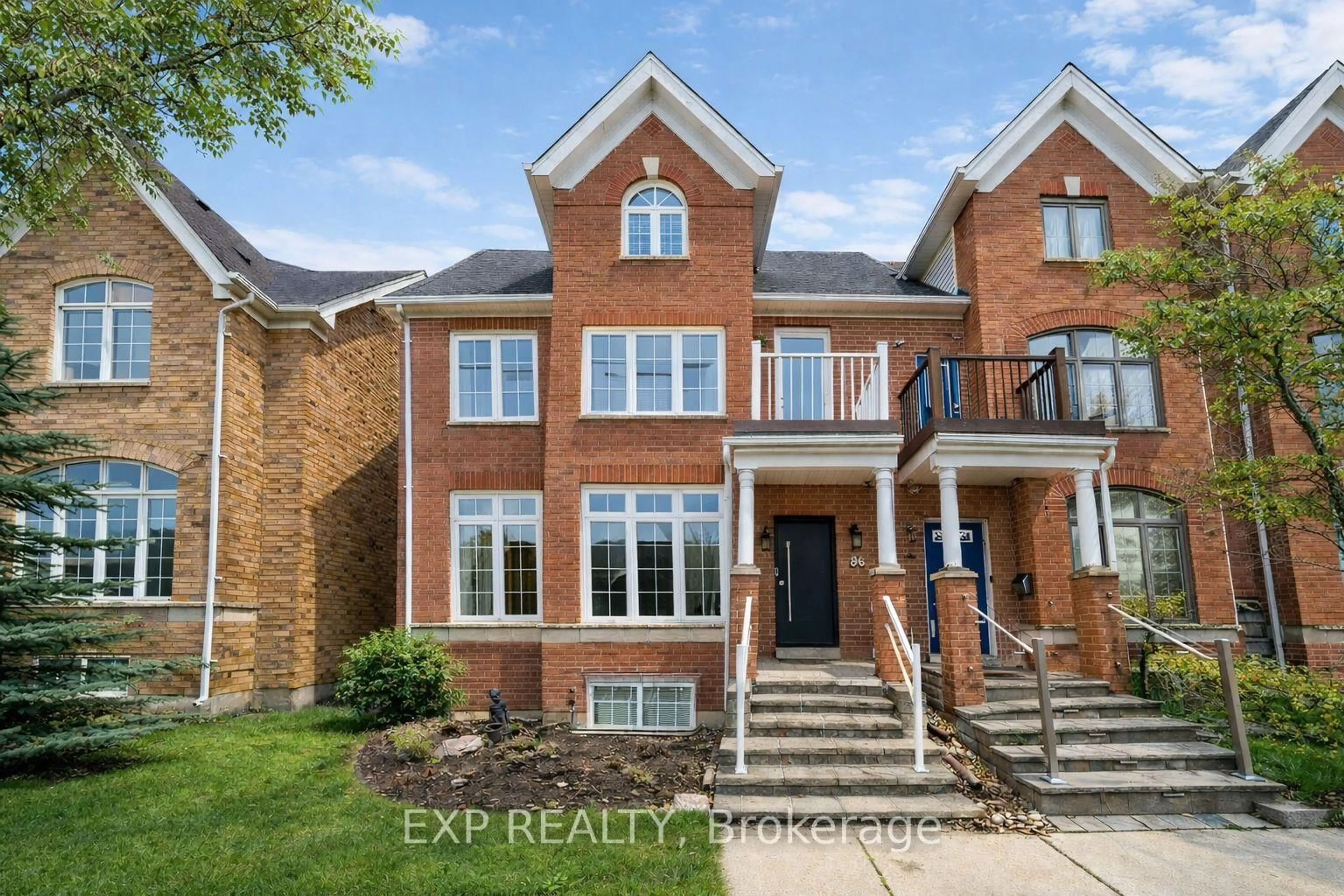 Home with brick exterior material, street for 86 Bassett Ave, Richmond Hill Ontario L4B 4G1