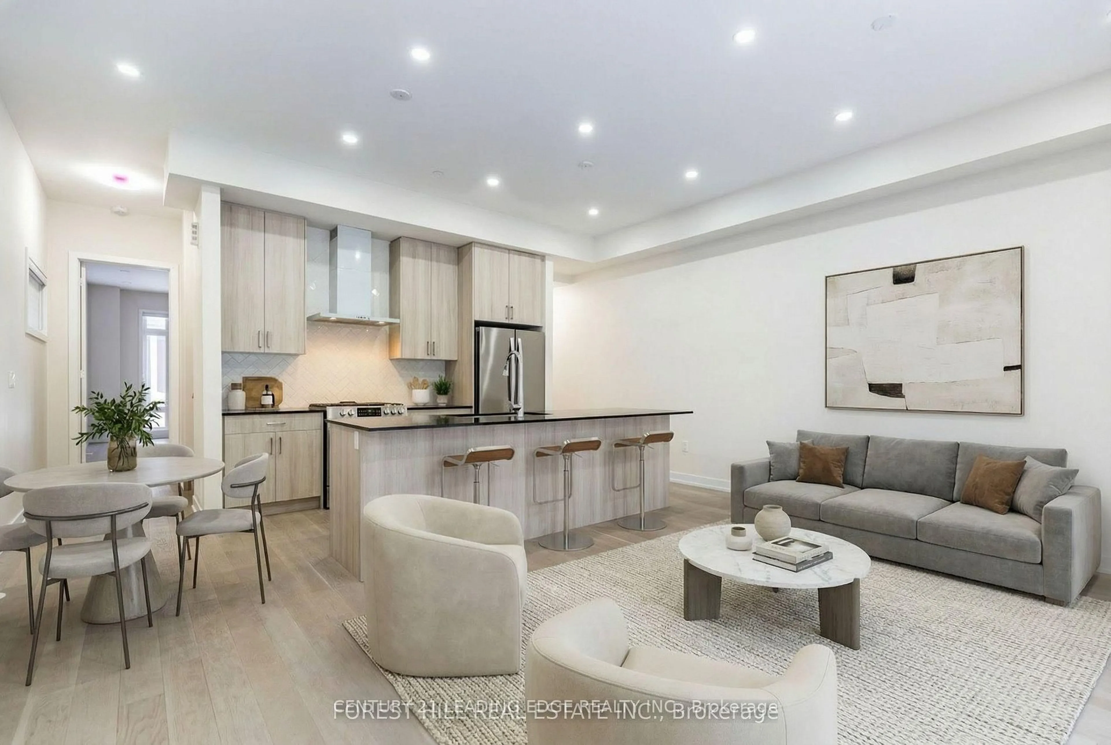 Open concept kitchen, unknown for 15 Ingersoll Lane, Richmond Hill Ontario L4E 1G9