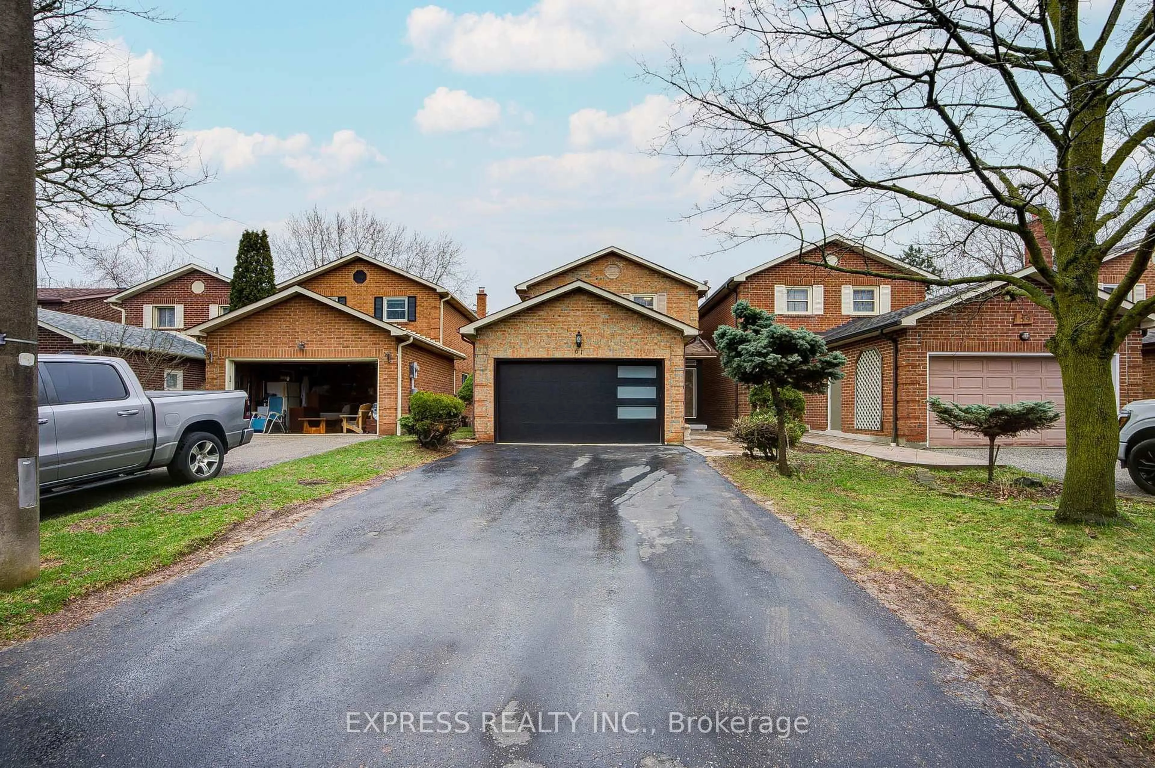Unknown for 61 Trothen Circ, Markham Ontario L3P 4H3