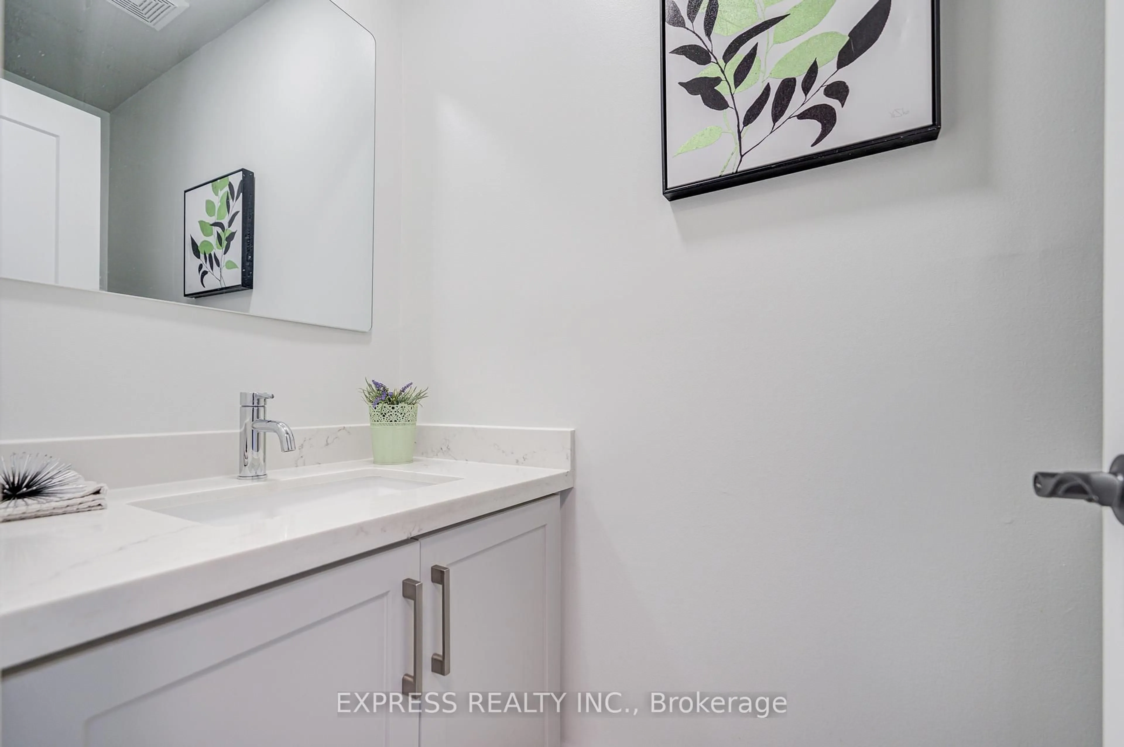 Unknown for 61 Trothen Circ, Markham Ontario L3P 4H3