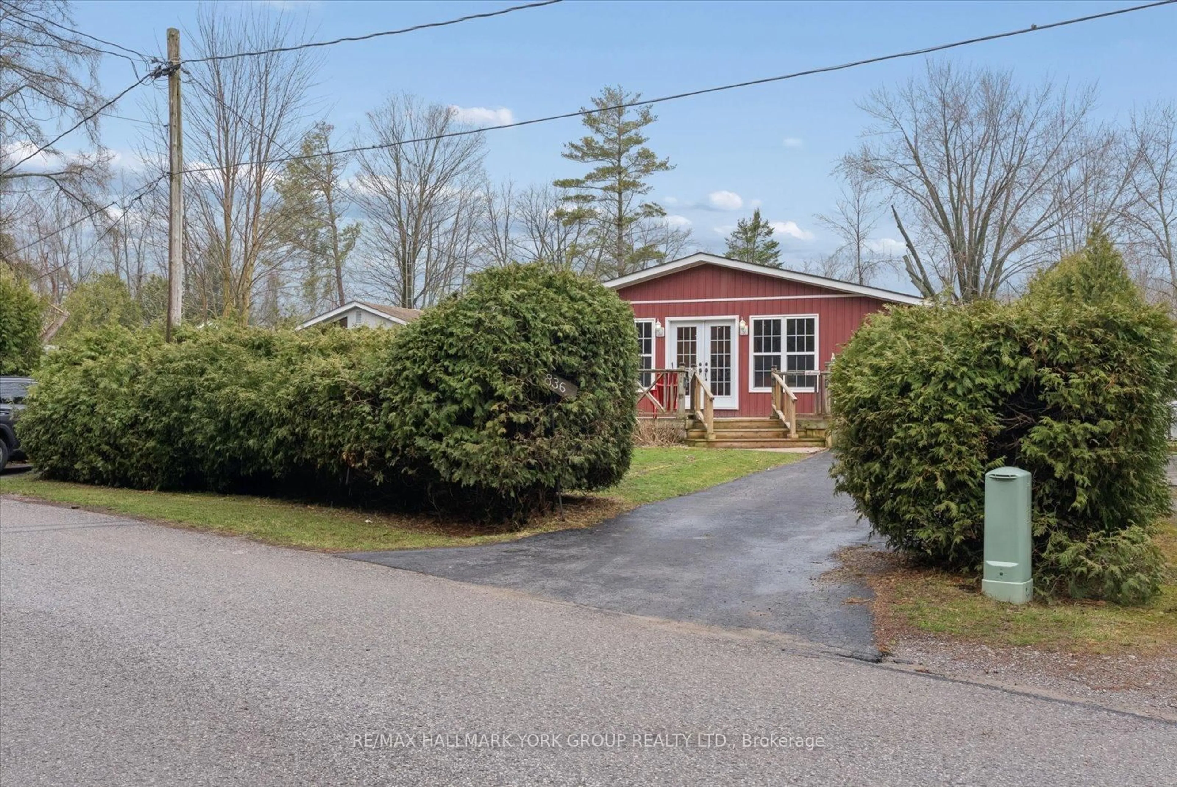 Unknown for 836 Crescent Beach Rd, Georgina Ontario L4P 3E9