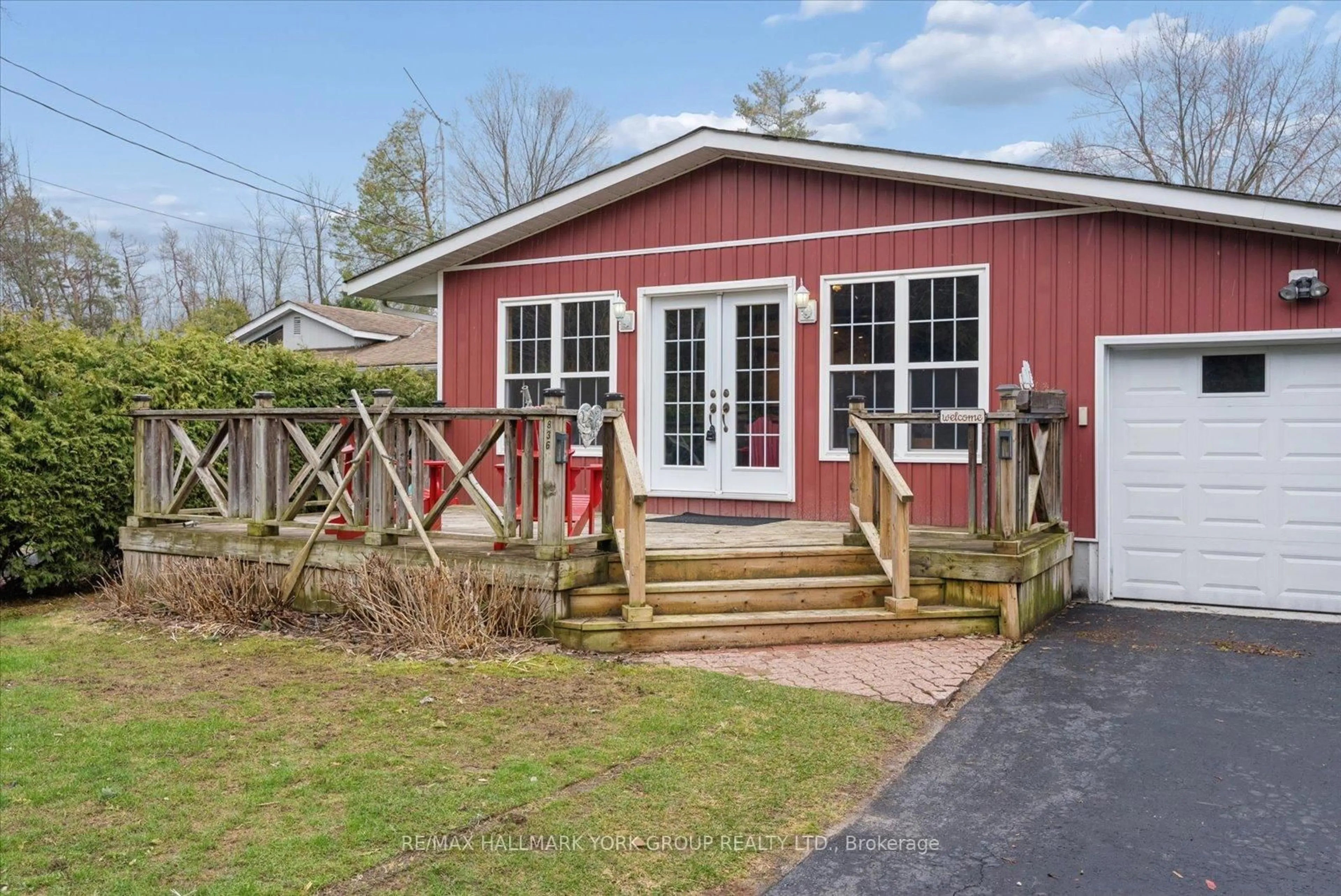 Unknown for 836 Crescent Beach Rd, Georgina Ontario L4P 3E9