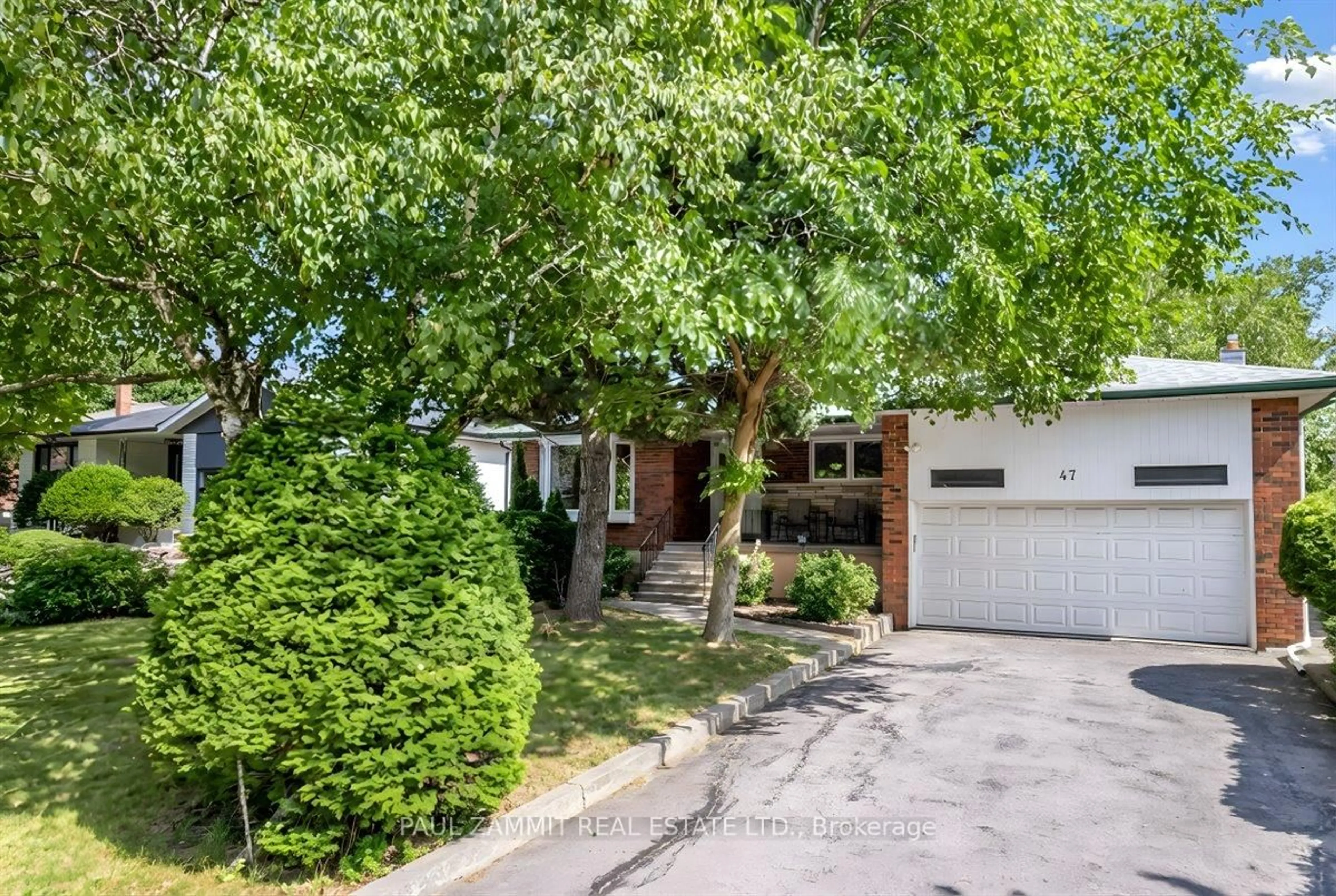 Home with brick exterior material, street for 47 Ladyslipper Crt, Markham Ontario L3T 2S6