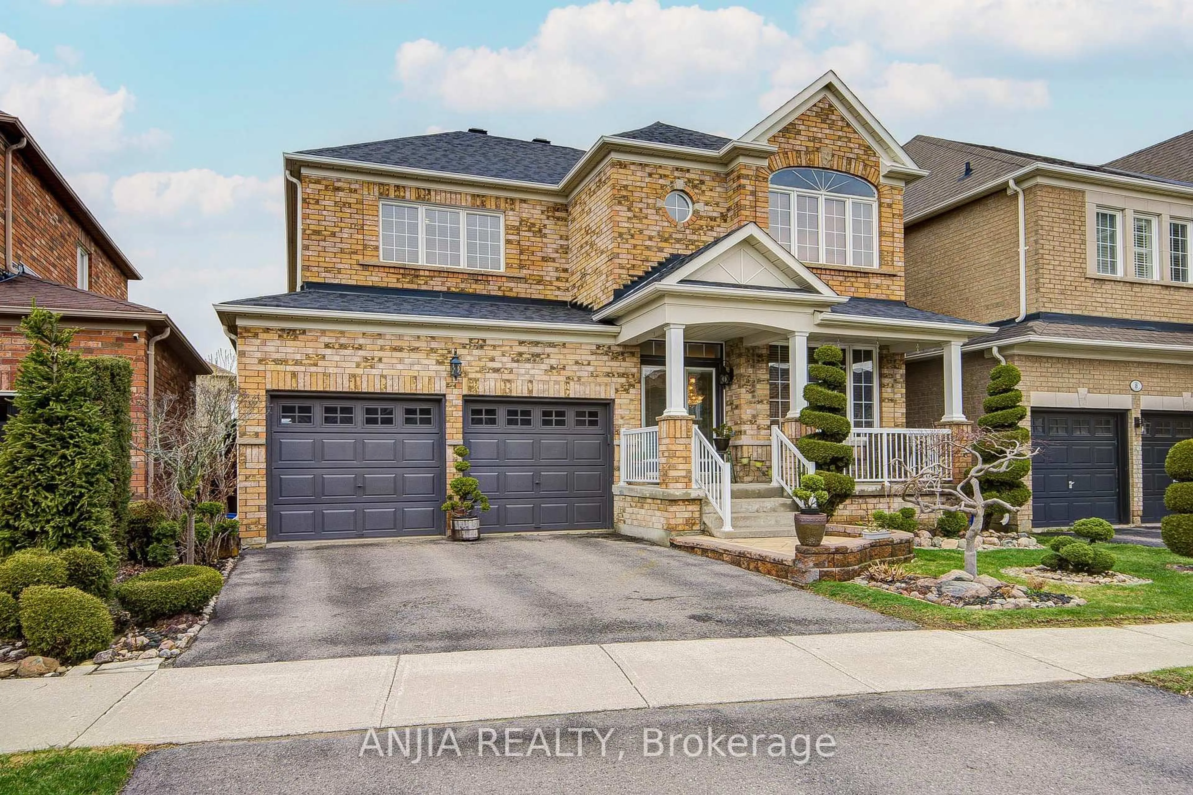 Home with brick exterior material, street for 6 Linsmary Crt, Markham Ontario L6E 1L2