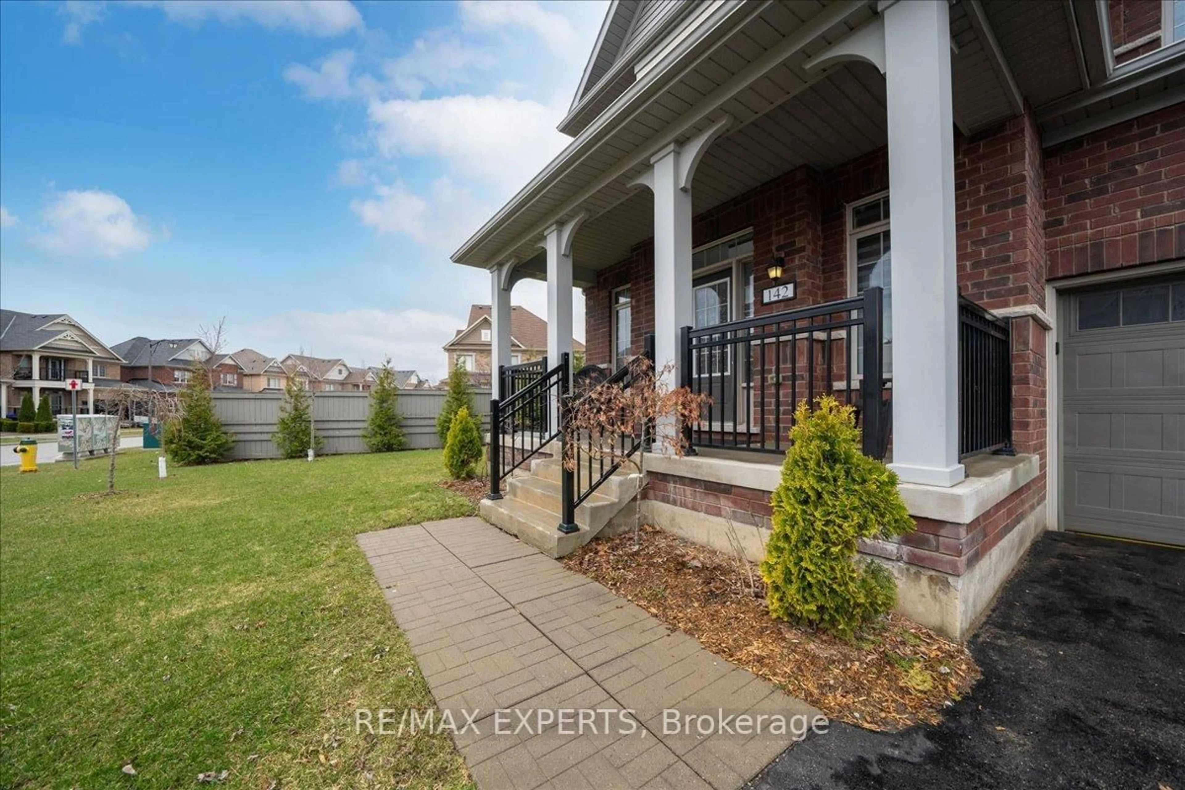 Unknown for 142 Martin Tr, New Tecumseth Ontario L0G 1W0