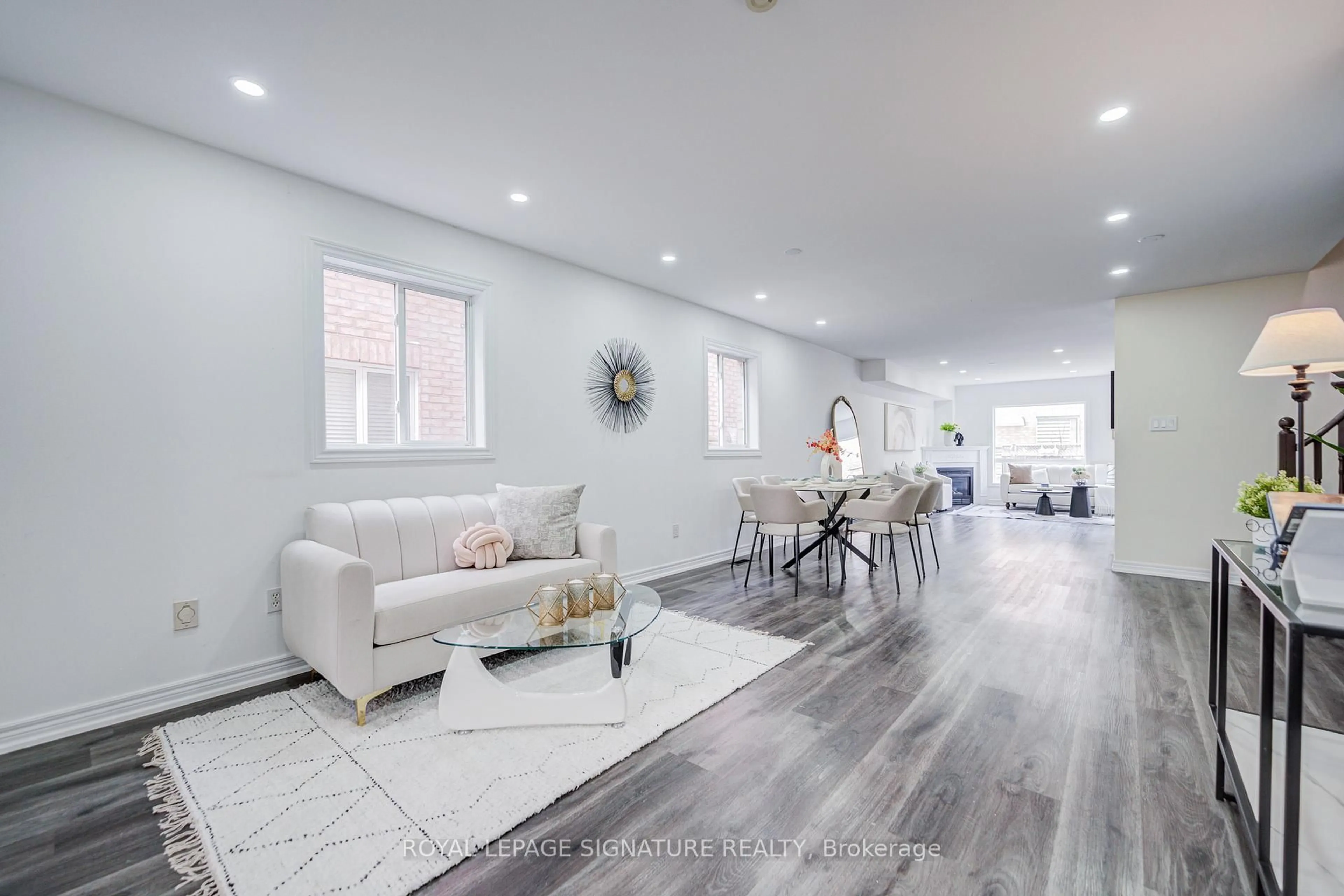 Unknown for 76 Derrywood Dr, Vaughan Ontario L4K 5H6