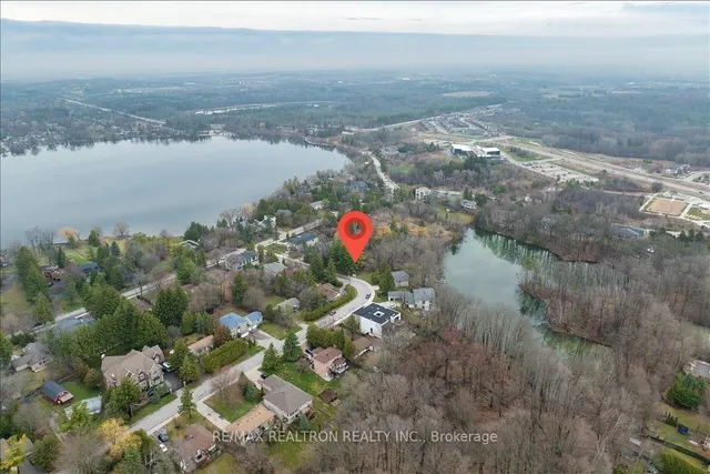 97 Park Cres, Richmond Hill 4