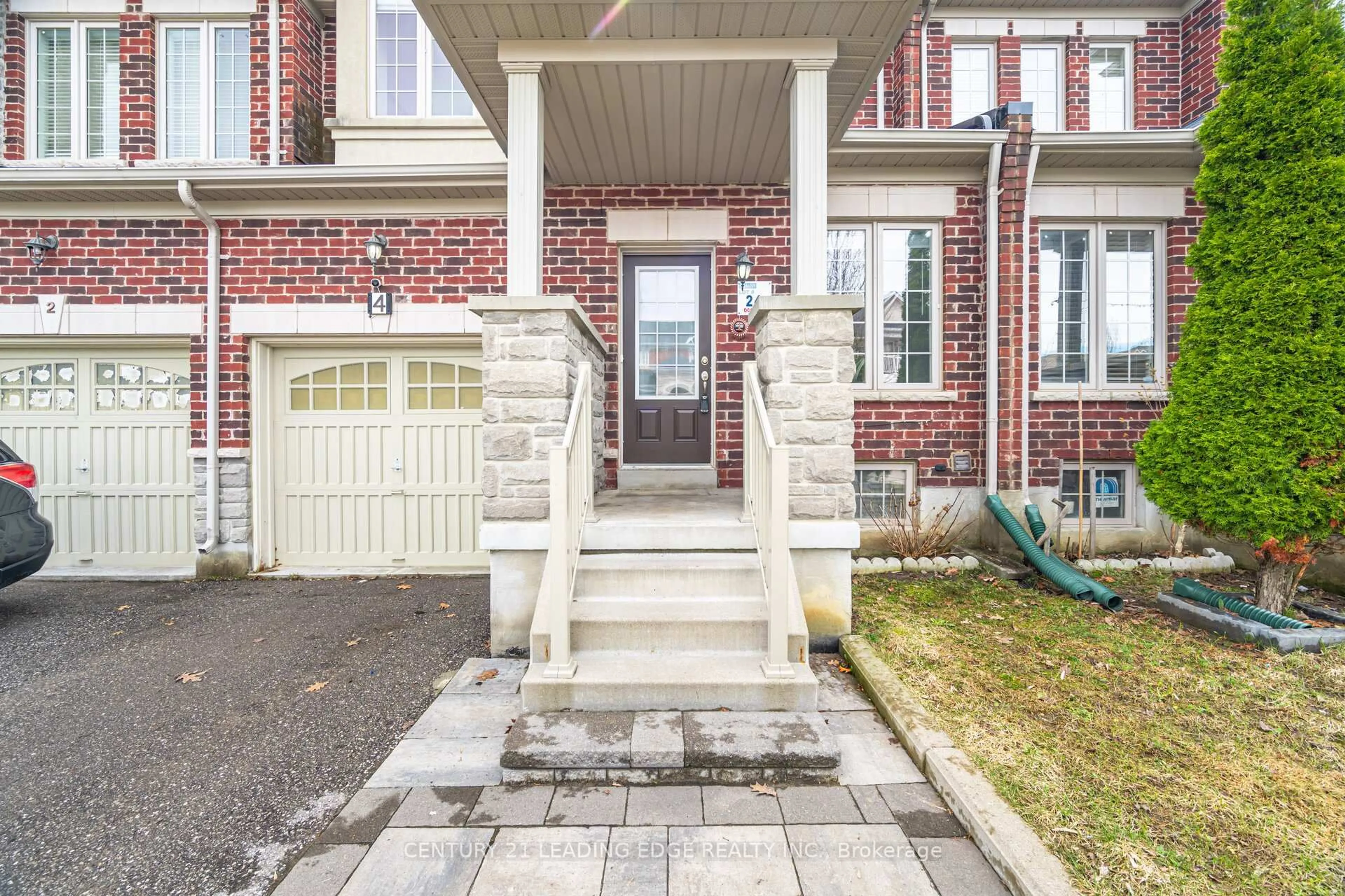 Unknown for 4 Moores Crt, Markham Ontario L6B 0V7