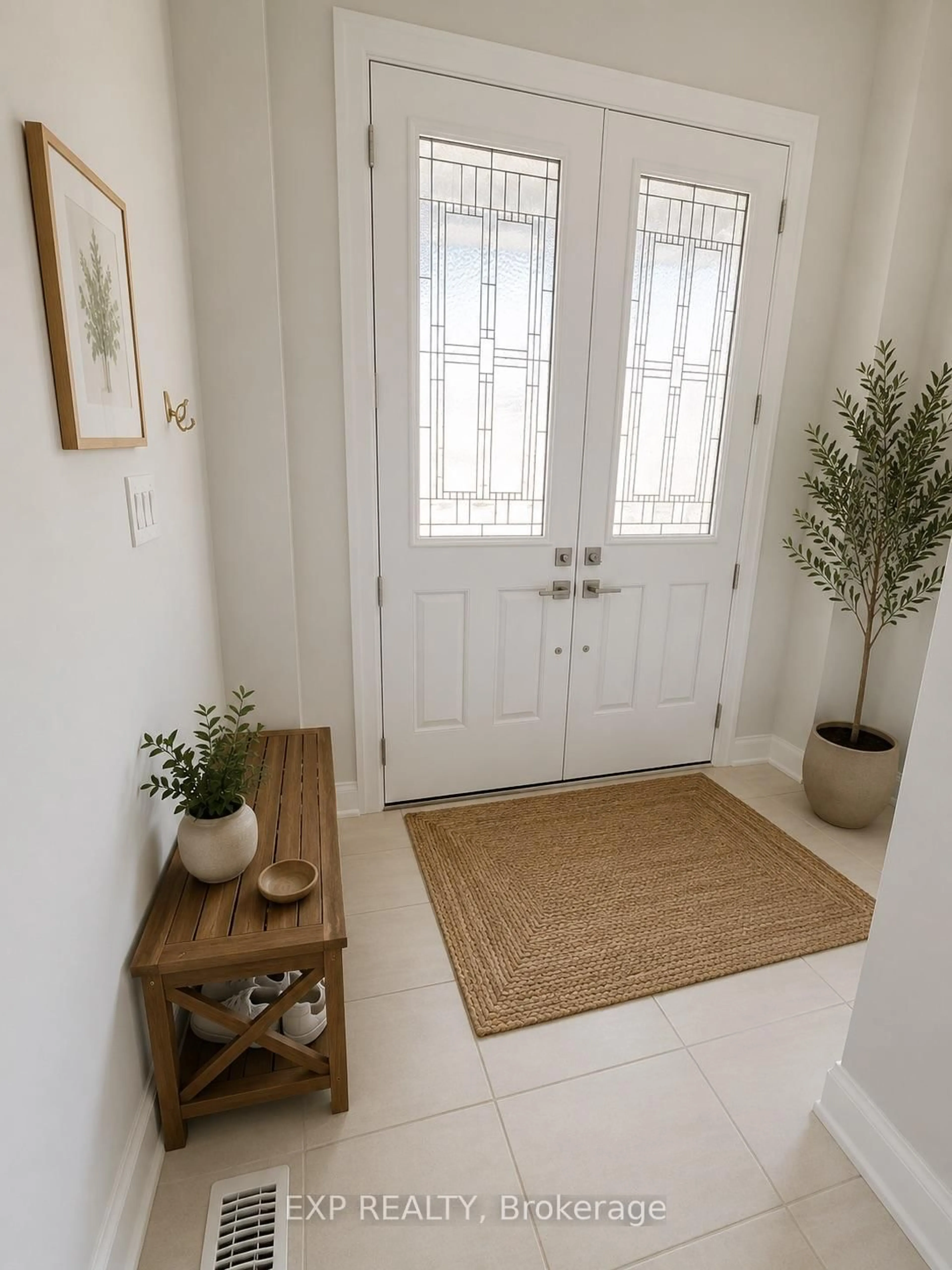 Indoor entryway for 21 Aida Pl, Richmond Hill Ontario L4E 1N3