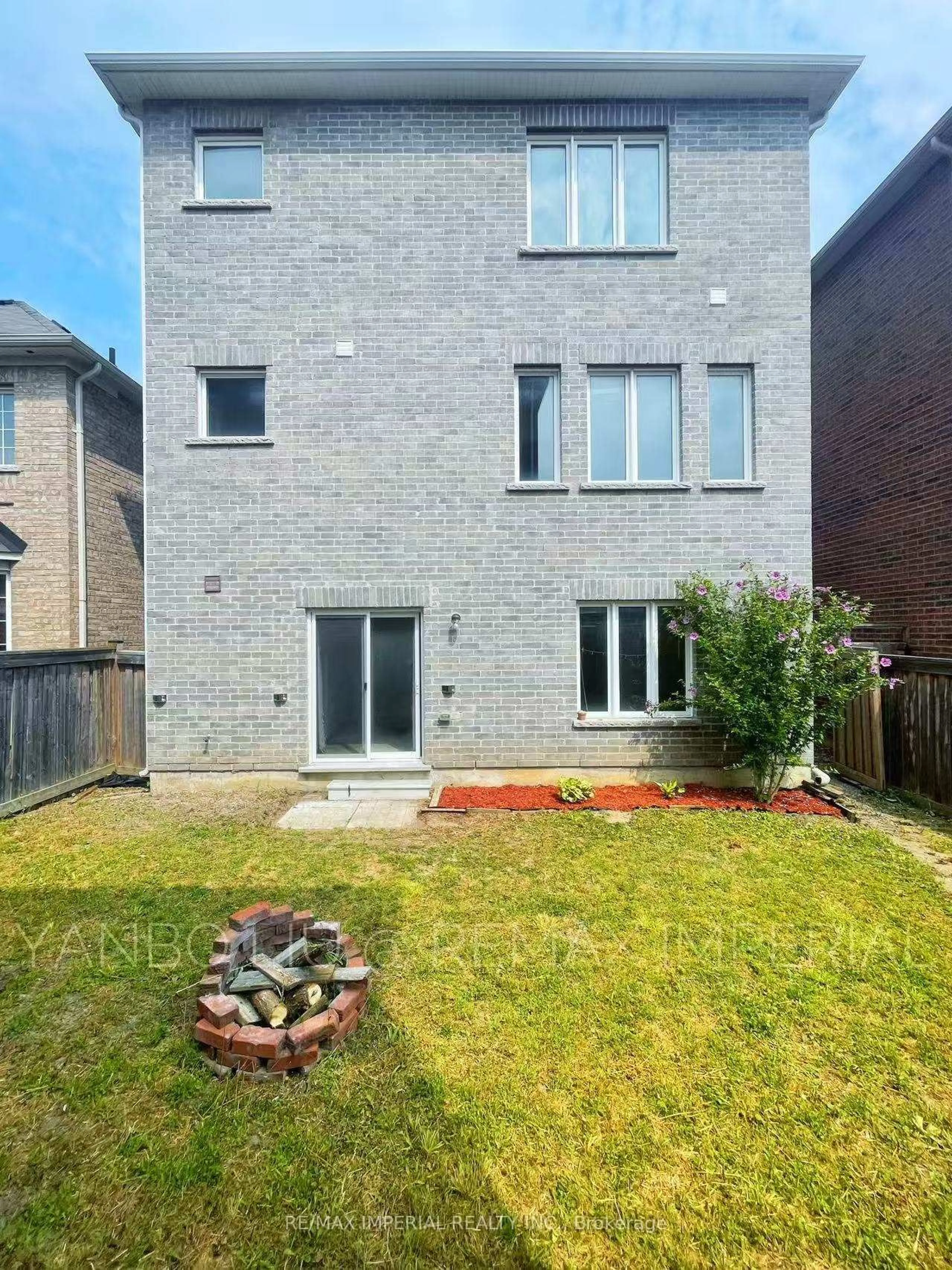 Home with brick exterior material, street for 155 Art West Ave, Newmarket Ontario L3X 0C1