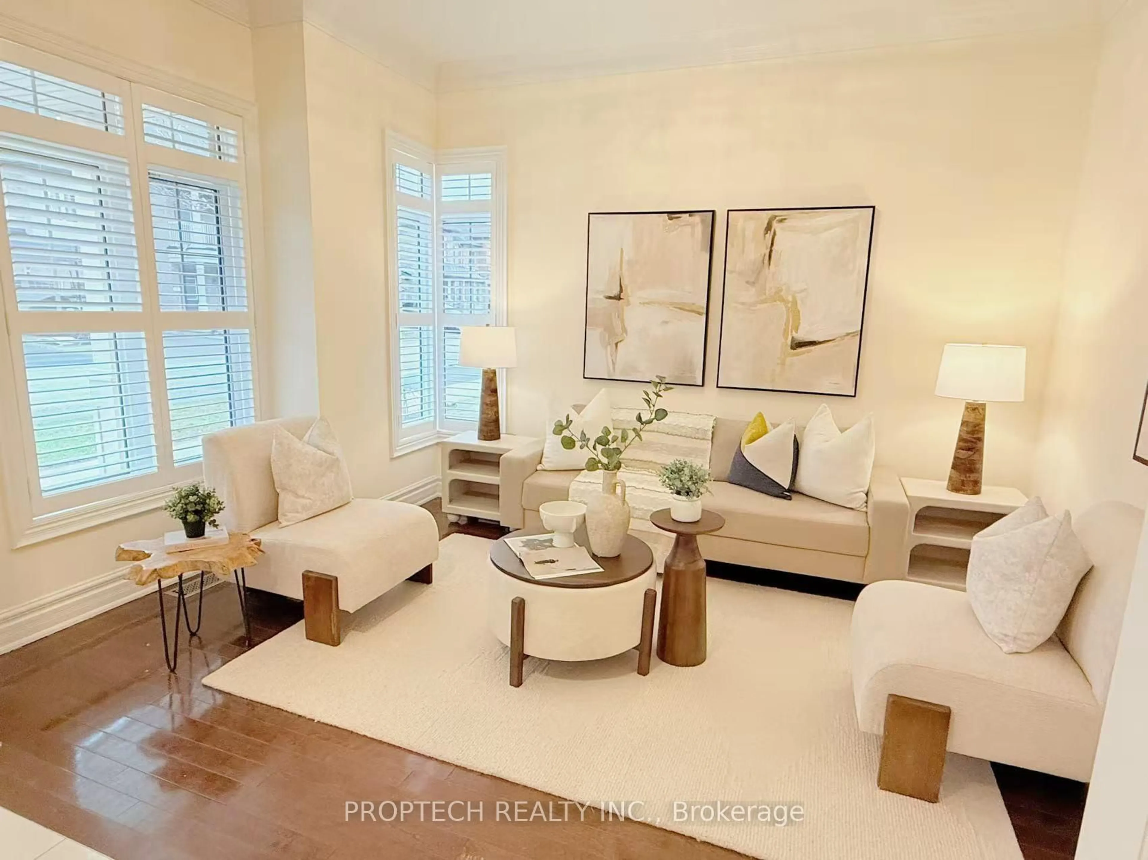 Living room with furniture, unknown for 40 Bracknell Ave, Markham Ontario L6C 0R3