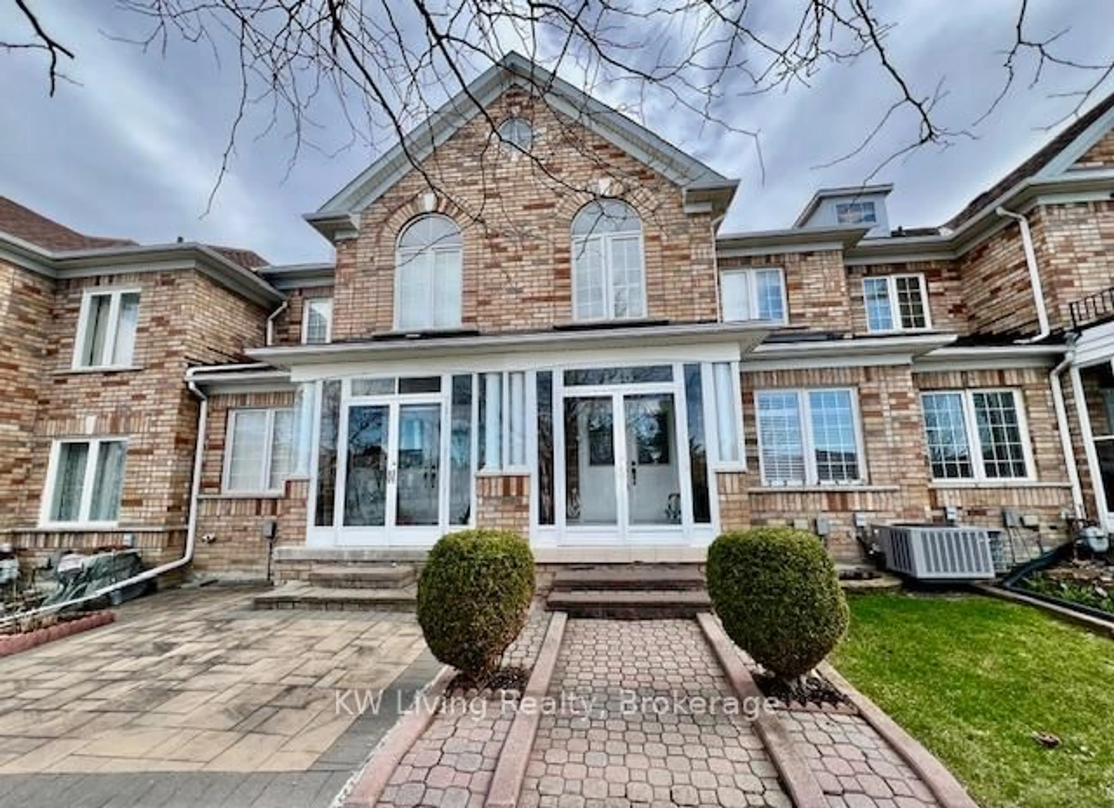 Home with brick exterior material, street for 125 South Unionville Ave, Markham Ontario L3R 6B8