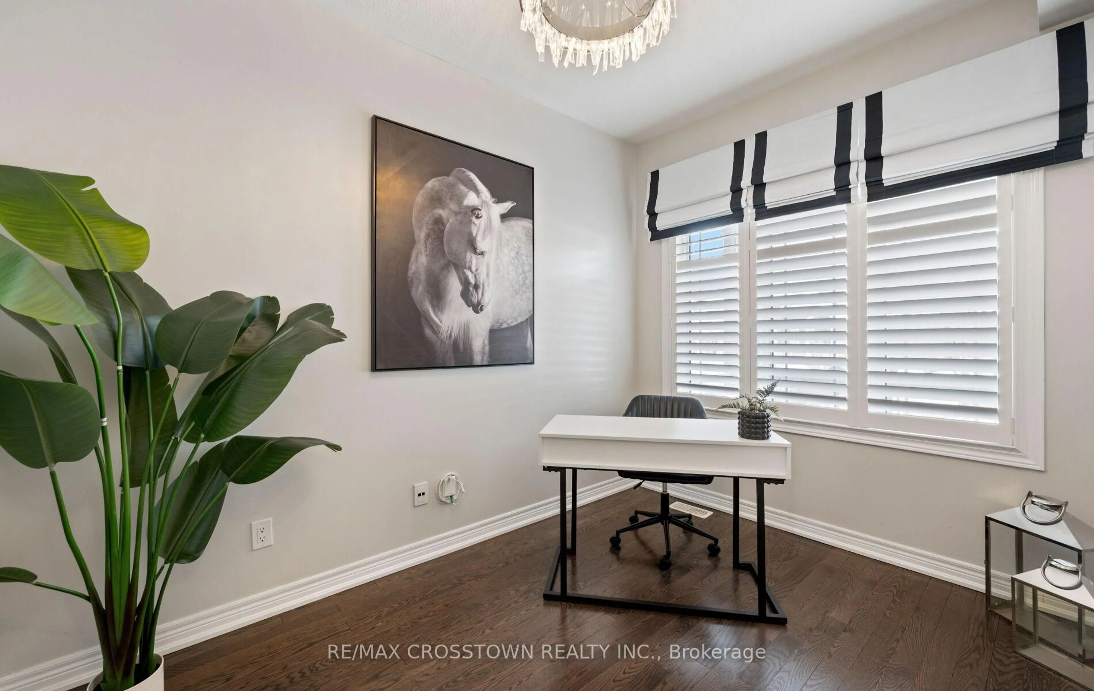 A pic of a room for 46 Pierce Pl, New Tecumseth Ontario L0G 1W0