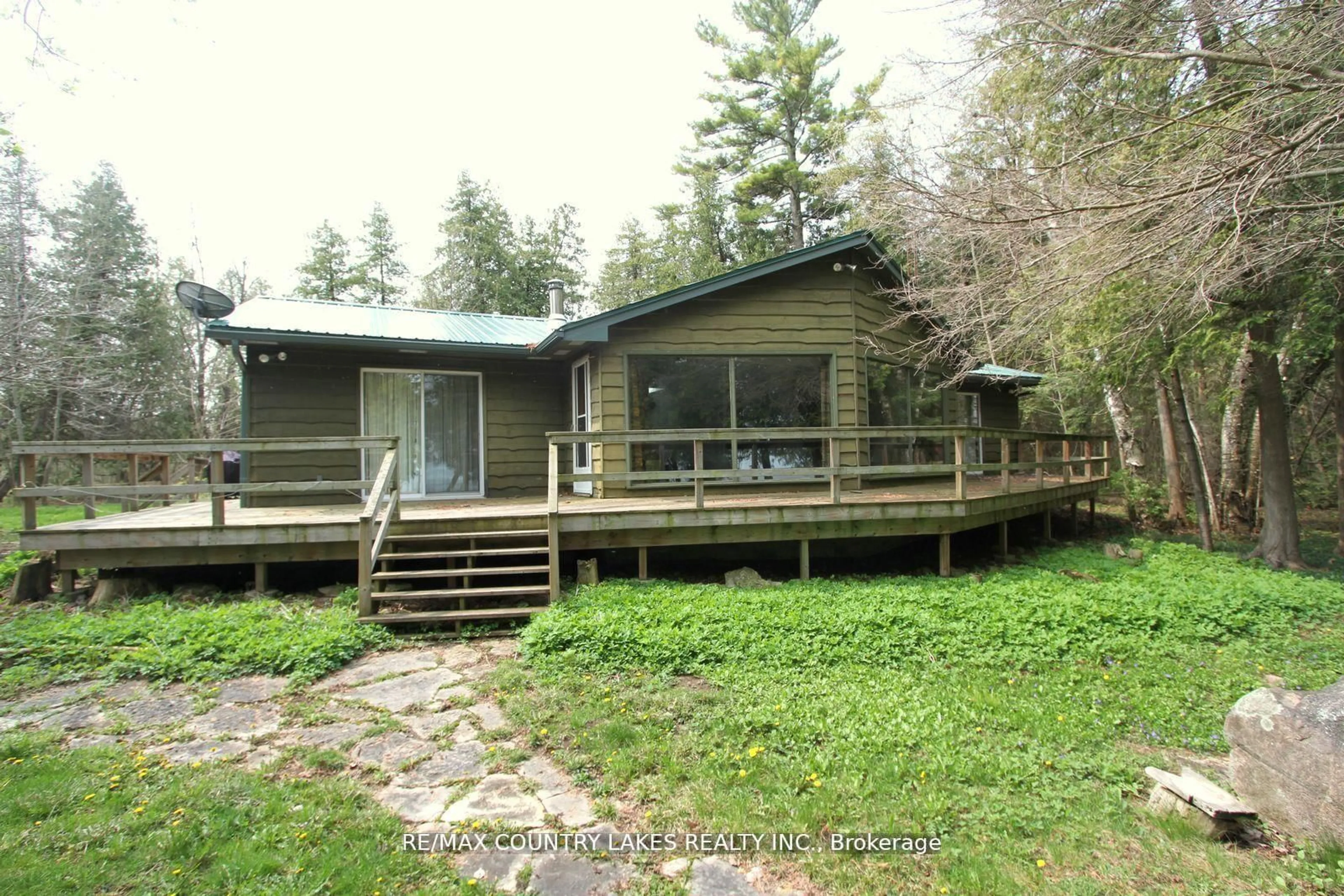 Patio, water/lake/river/ocean view for B40440 Shore Rd, Brock Ontario L0K 1A0