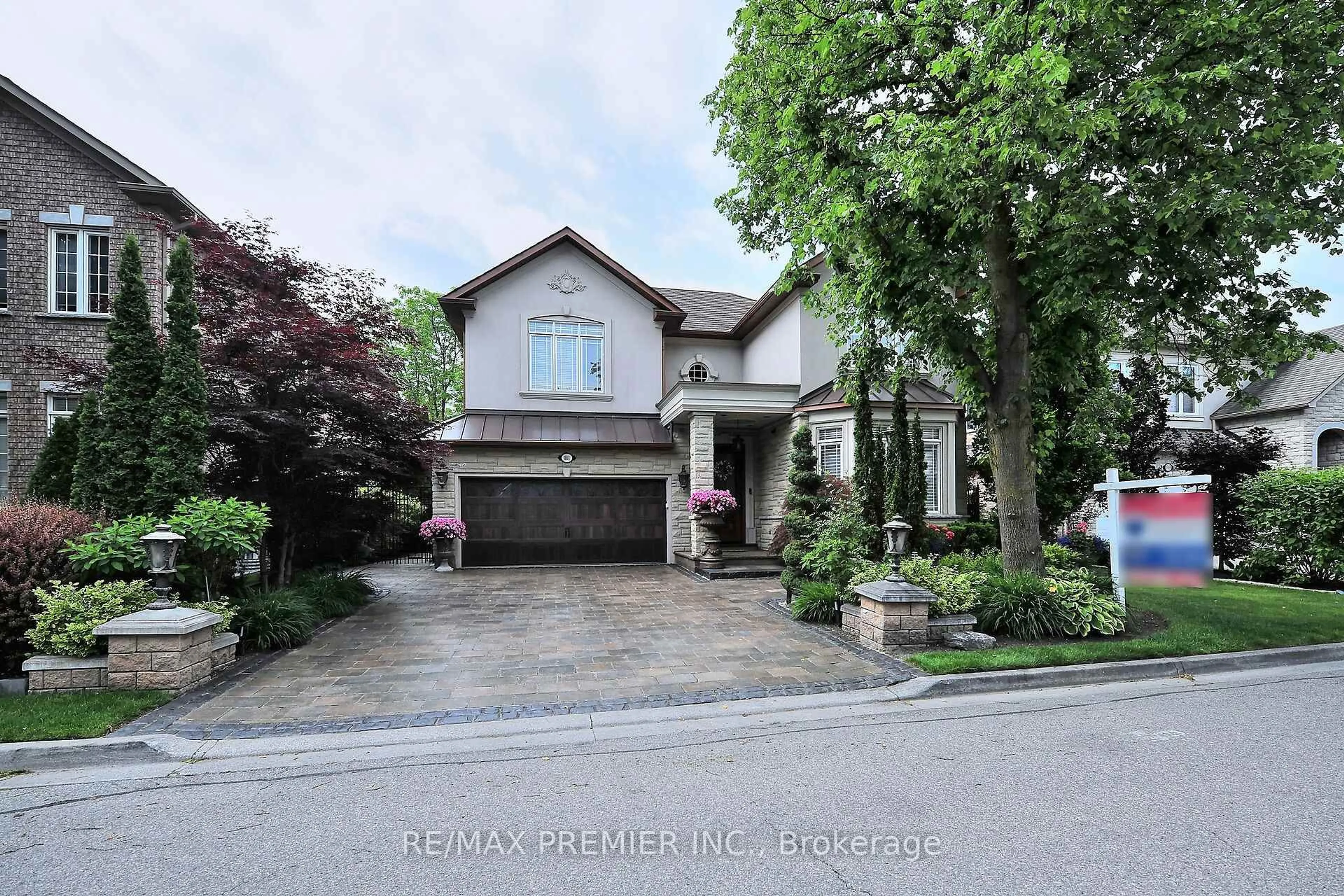 Home with brick exterior material, street for 111 Arista Gate, Vaughan Ontario L4L 9H7