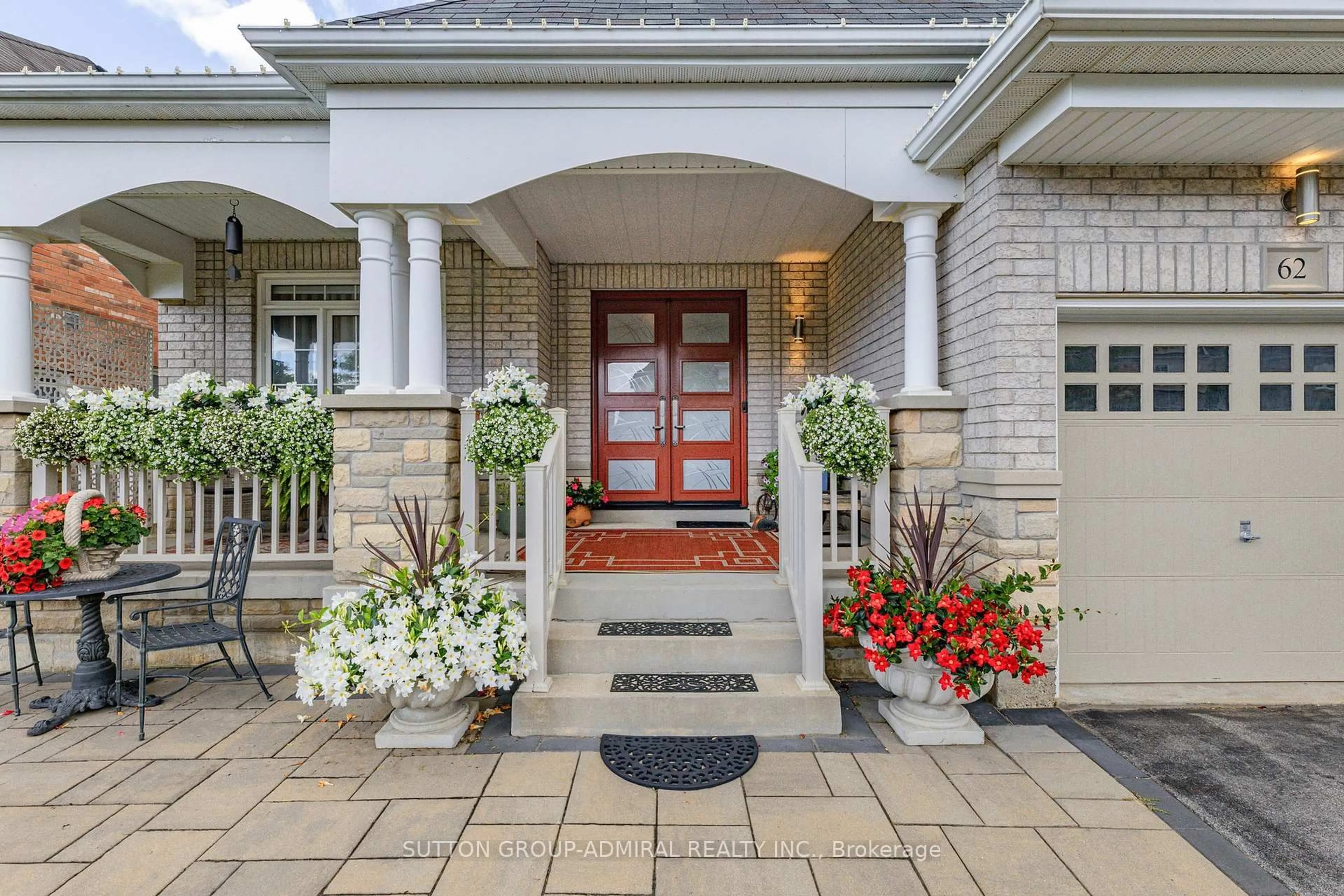 Indoor entryway for 62 Waterton Way, Bradford West Gwillimbury Ontario L3Z 0R3