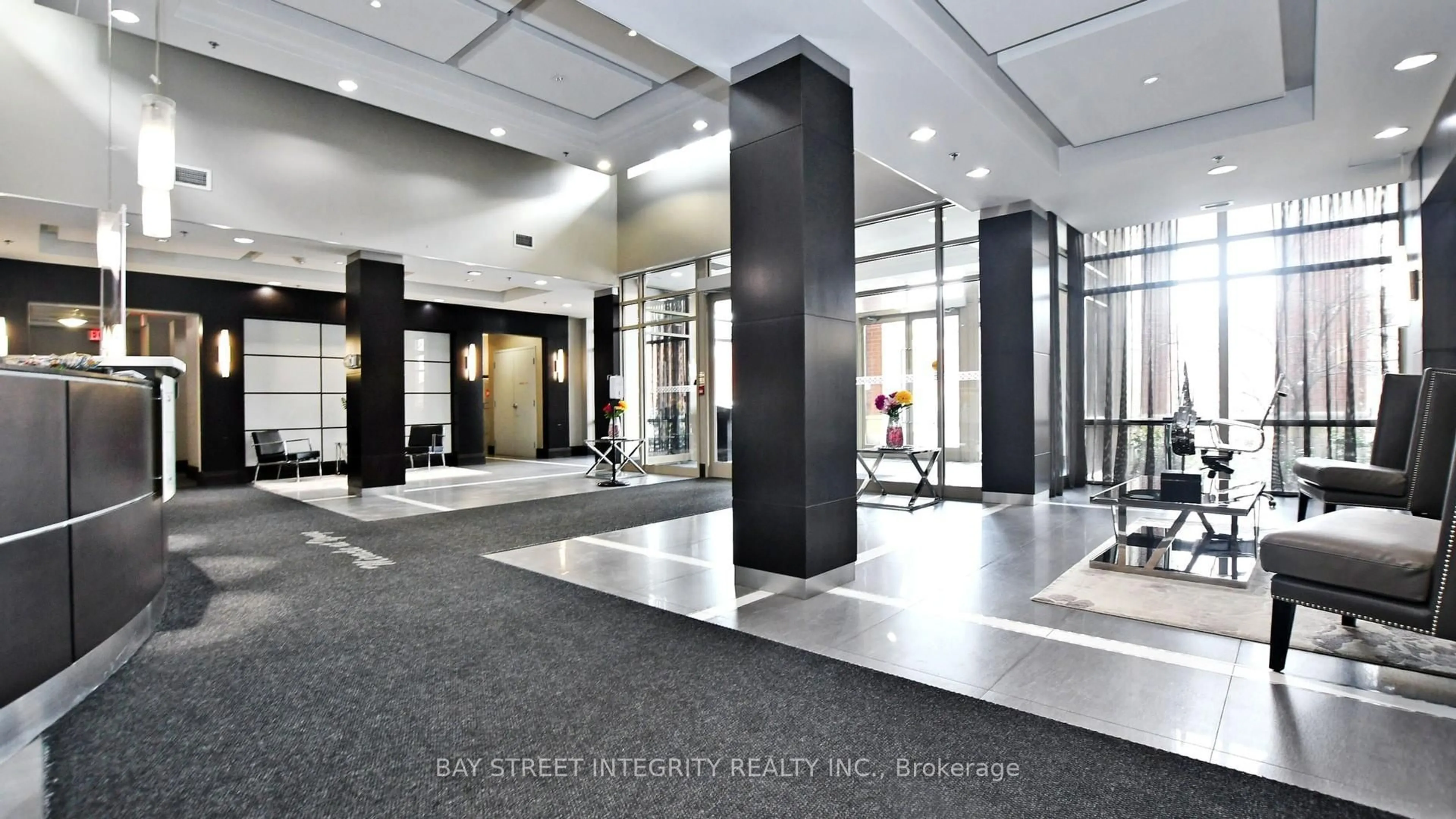 Lobby for 75 King William Cres #Ph01, Richmond Hill Ontario L4B 0C1