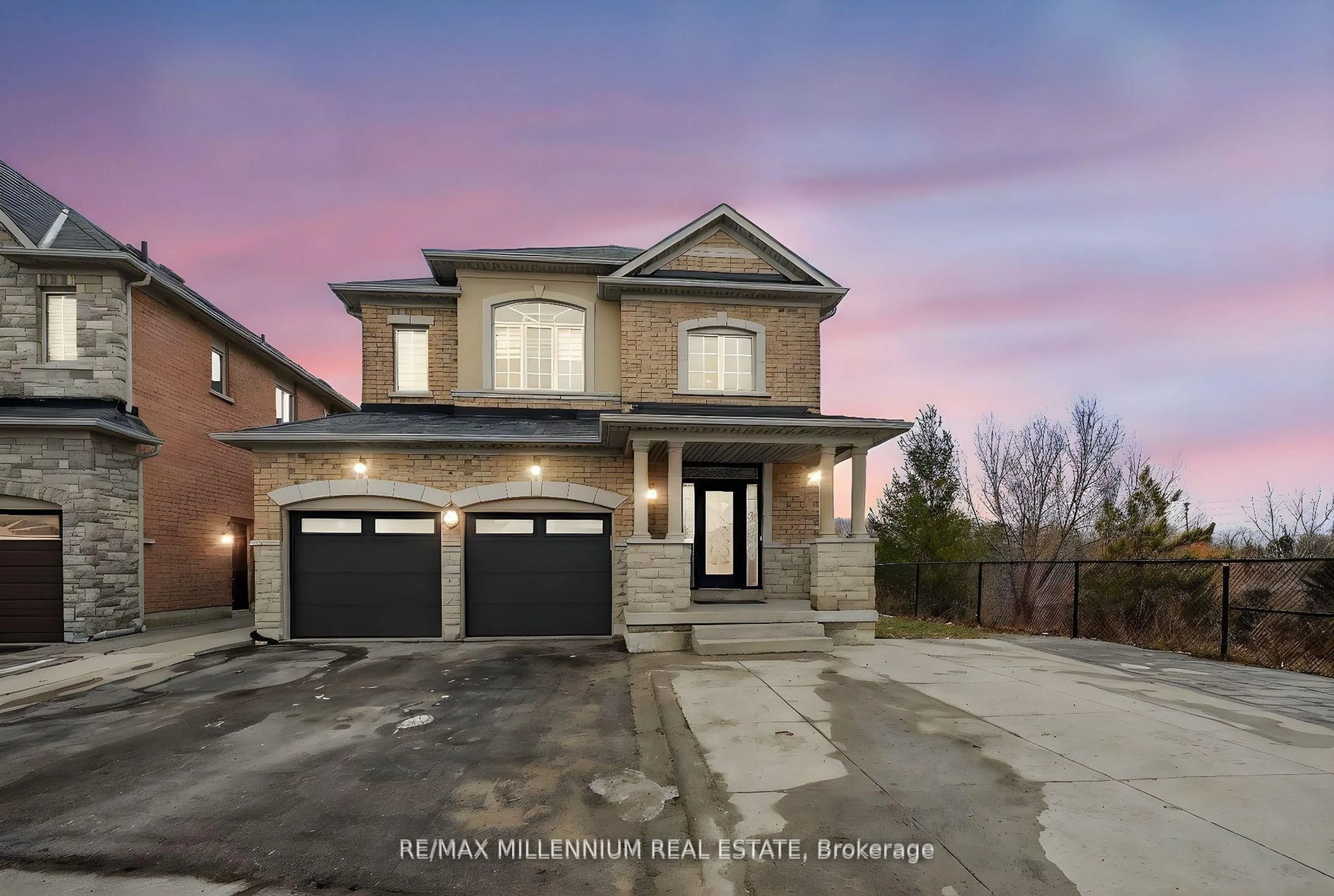 Home with brick exterior material, street for 75 Twin Hill Cres, Vaughan Ontario L4H 0G7